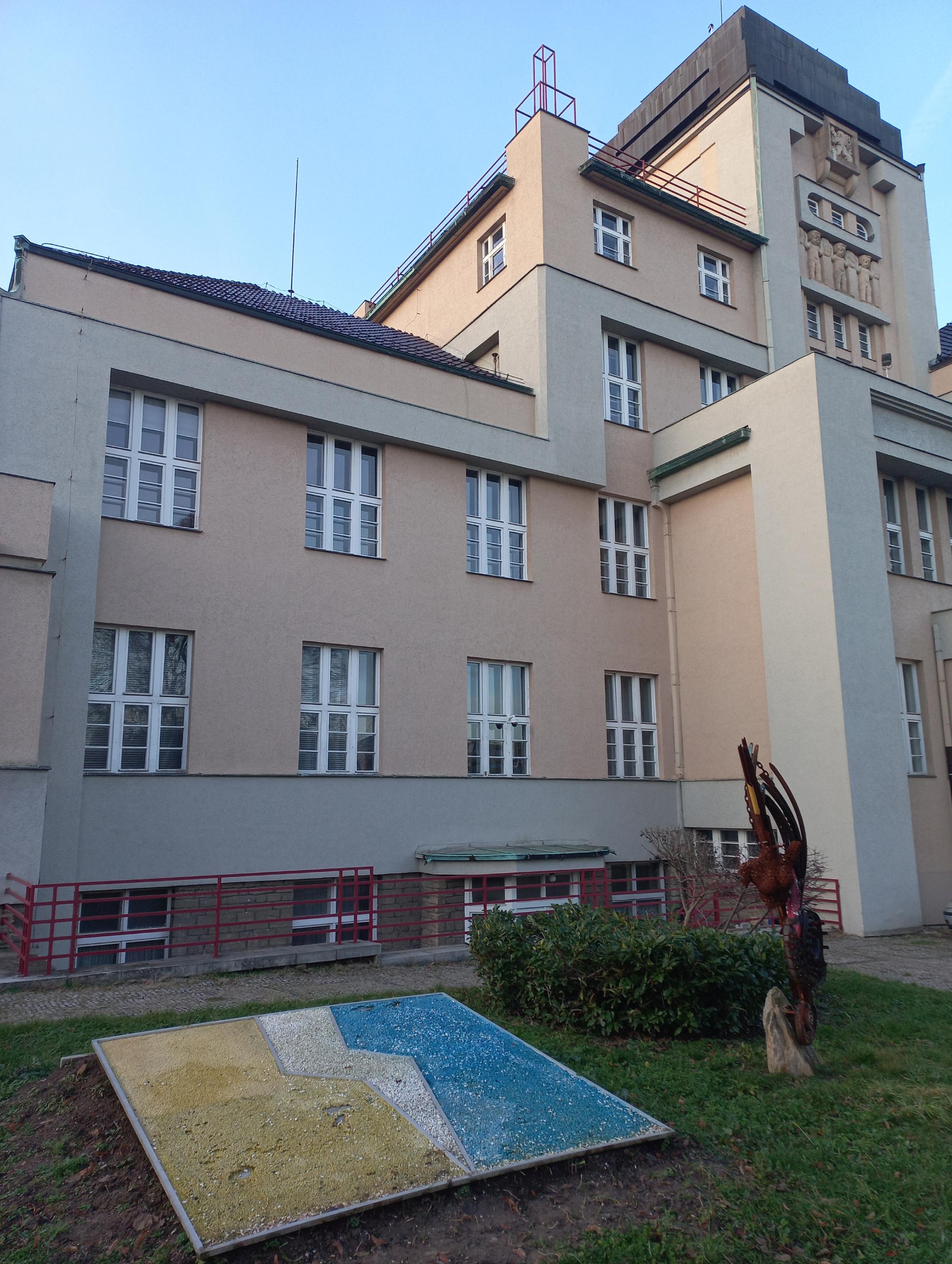 Vyšší odborná škola, Střední průmyslová škola a Jazyková škola s právem státní jazykové zkoušky, Kutná Hora