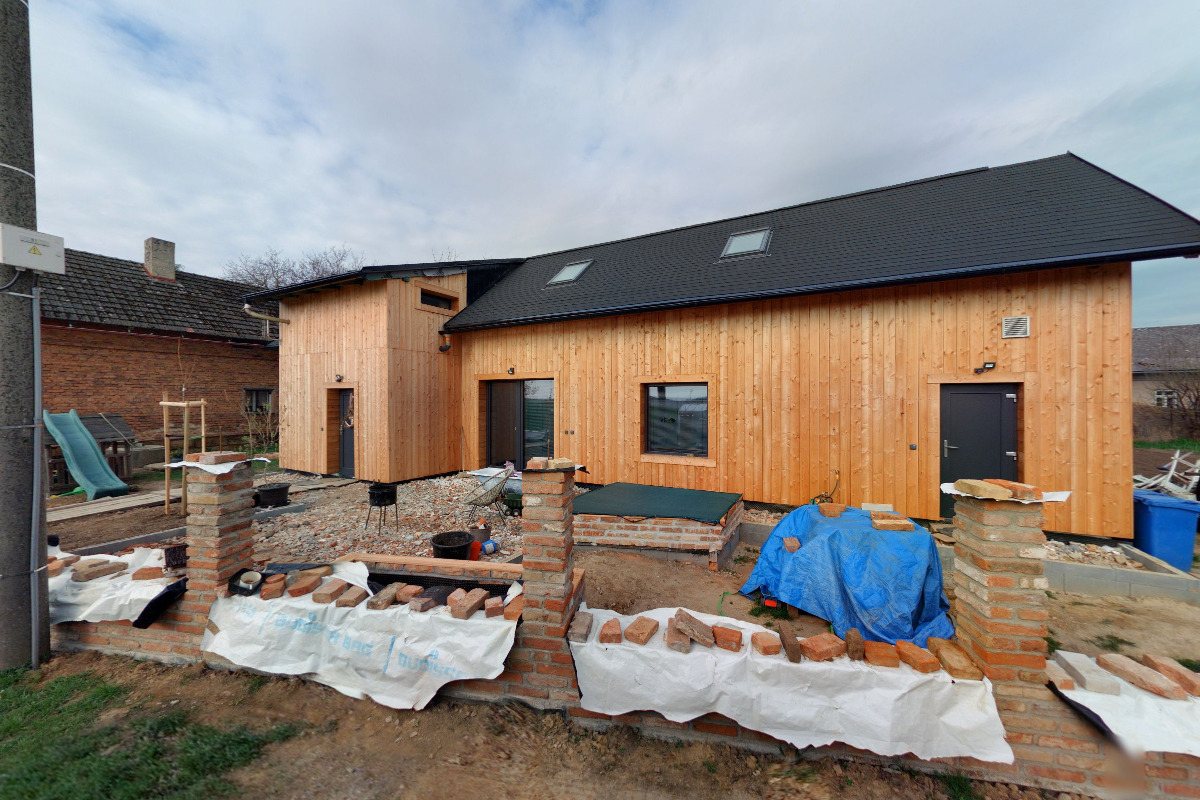 Instalatér David Bret