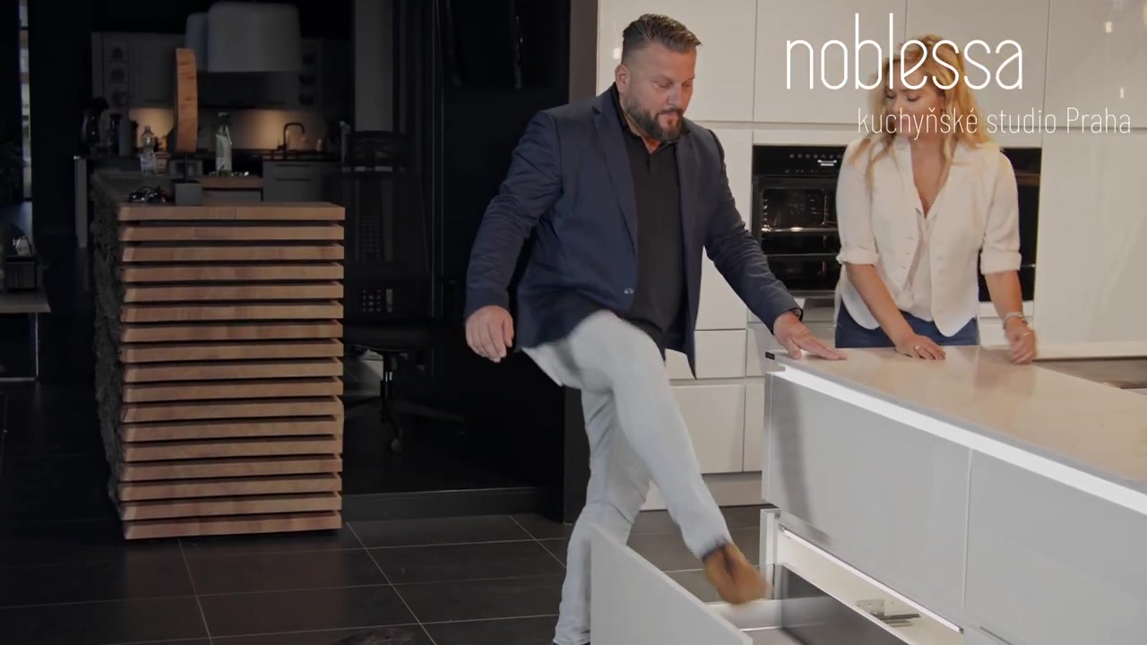 Noblessa - Kuchyňské studio foto 2 (náhled videa)