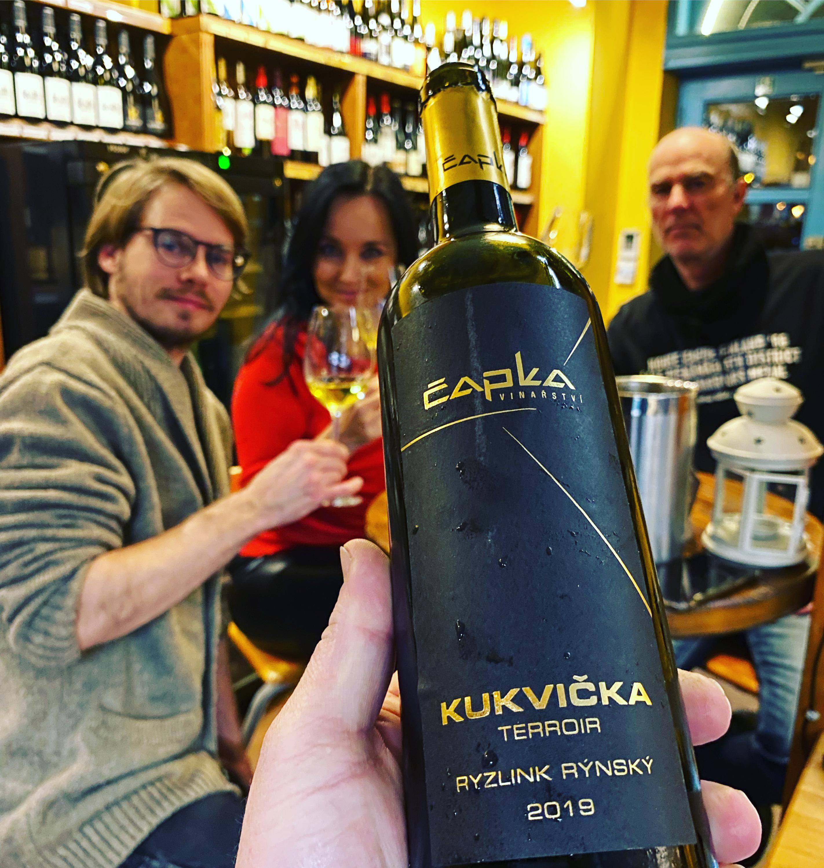 VICOM Wine Shop & Bar Karlín foto 2