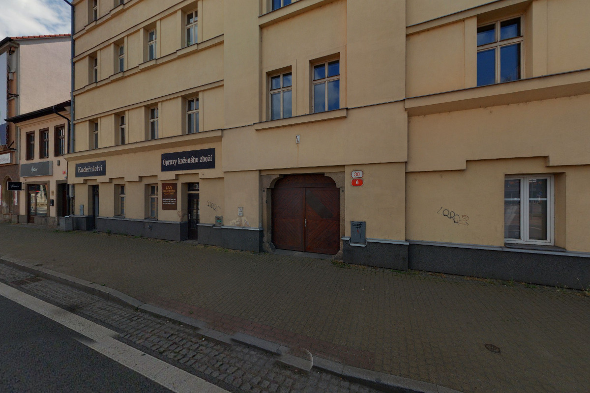 LEJA opravy tašek, batohů foto 2