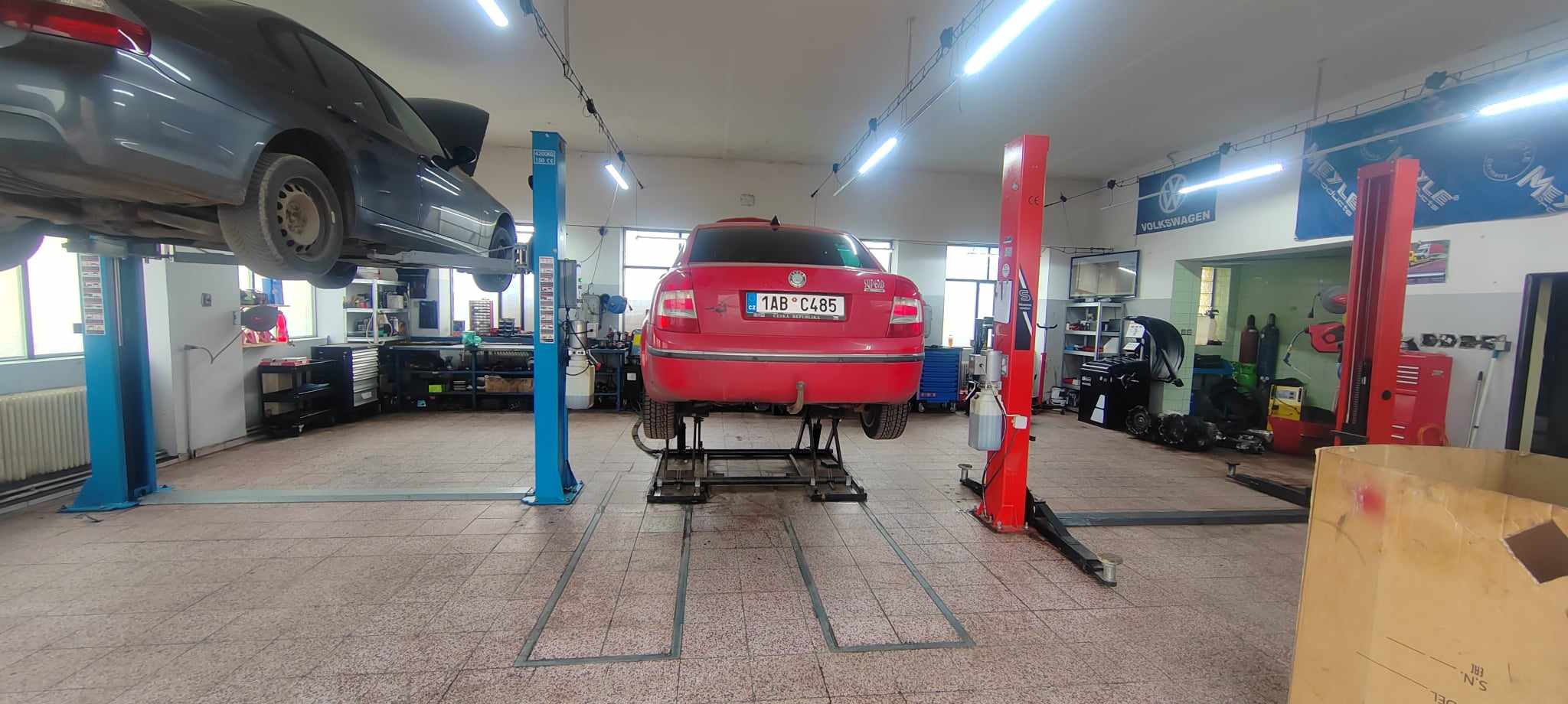 Autoservis/Pneuservis Tomáš Kostelecký foto 4