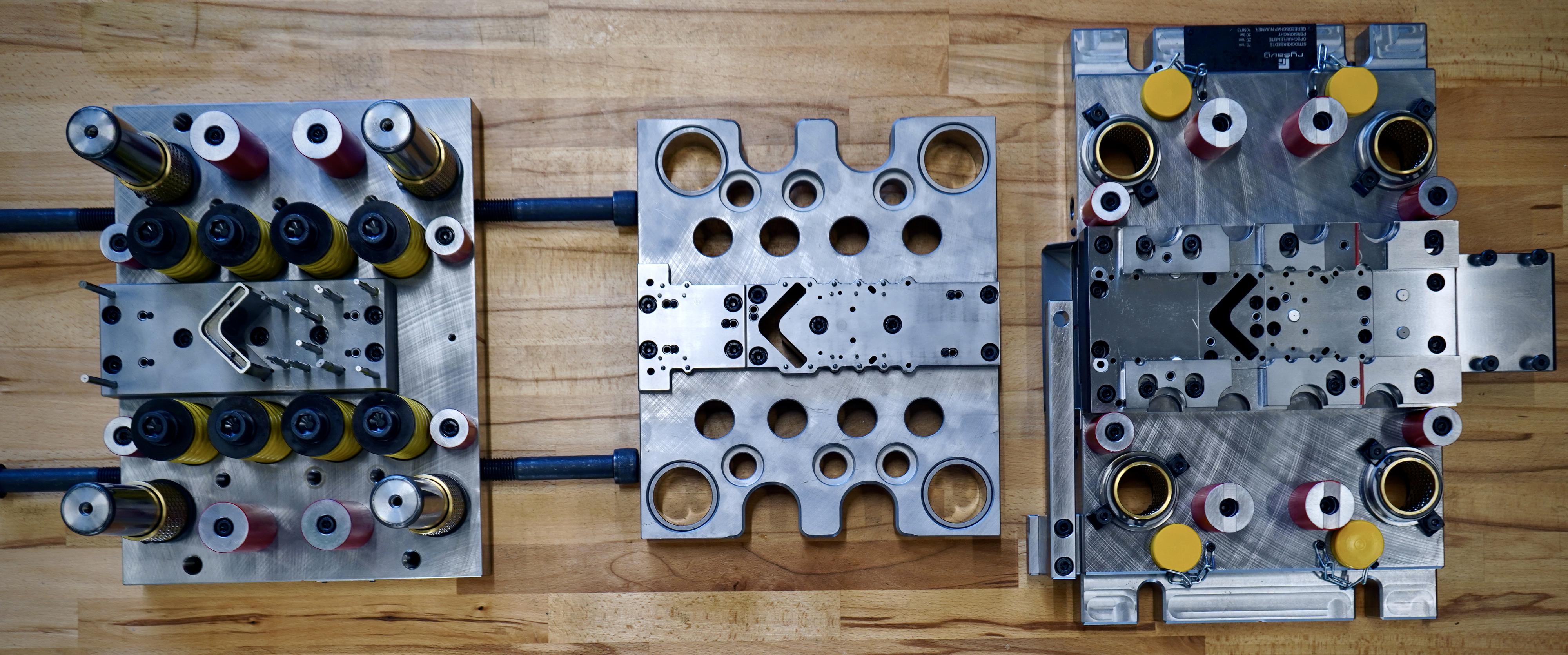 Nástrojárna a lisovna Ryšavý s.r.o. foto 4