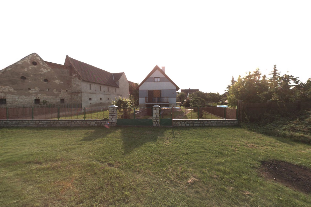 Terasa nad Ohří a nad mořem chmelnic foto 2