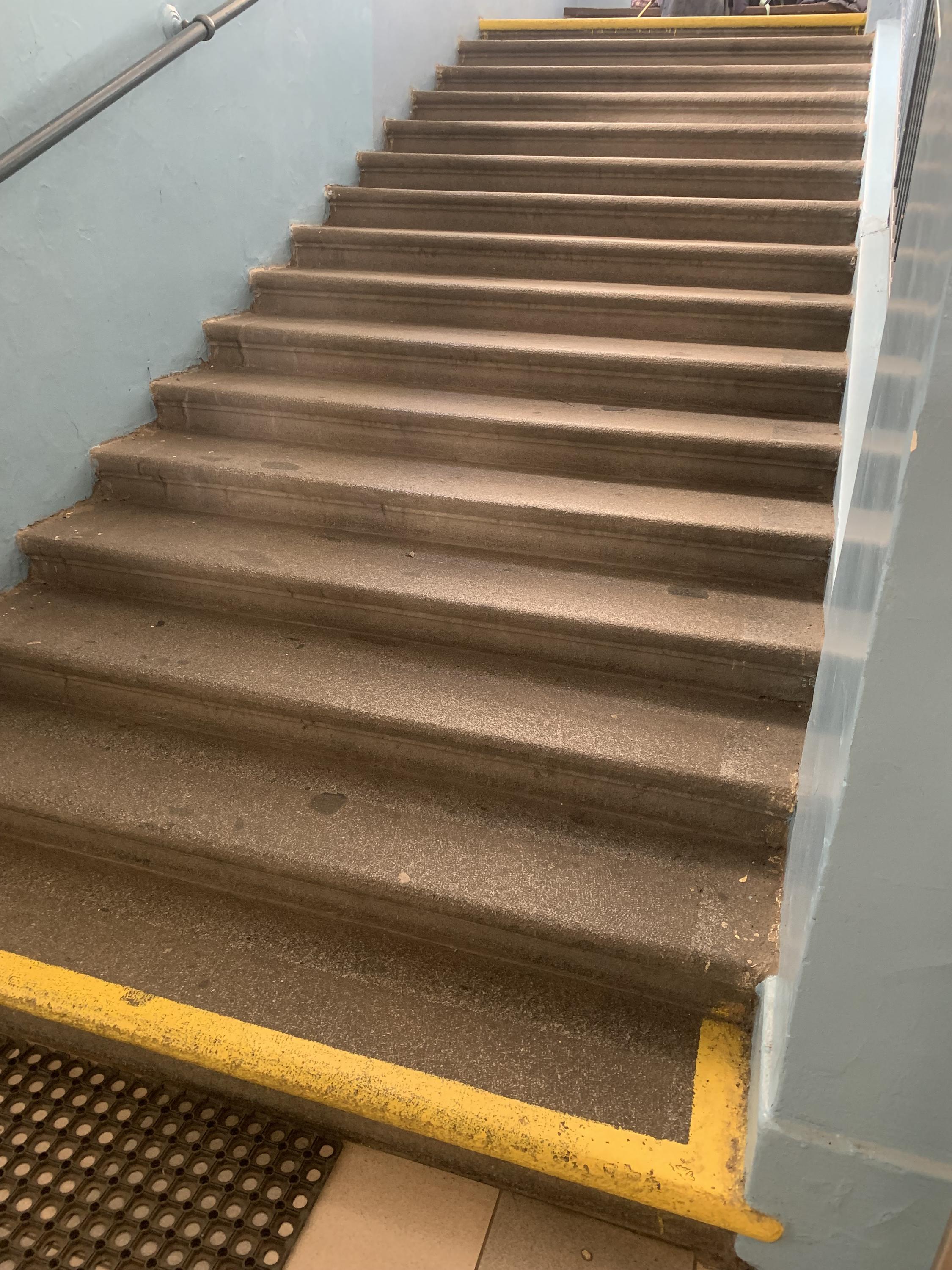 Úklid bytových prostorů - Mako foto 2