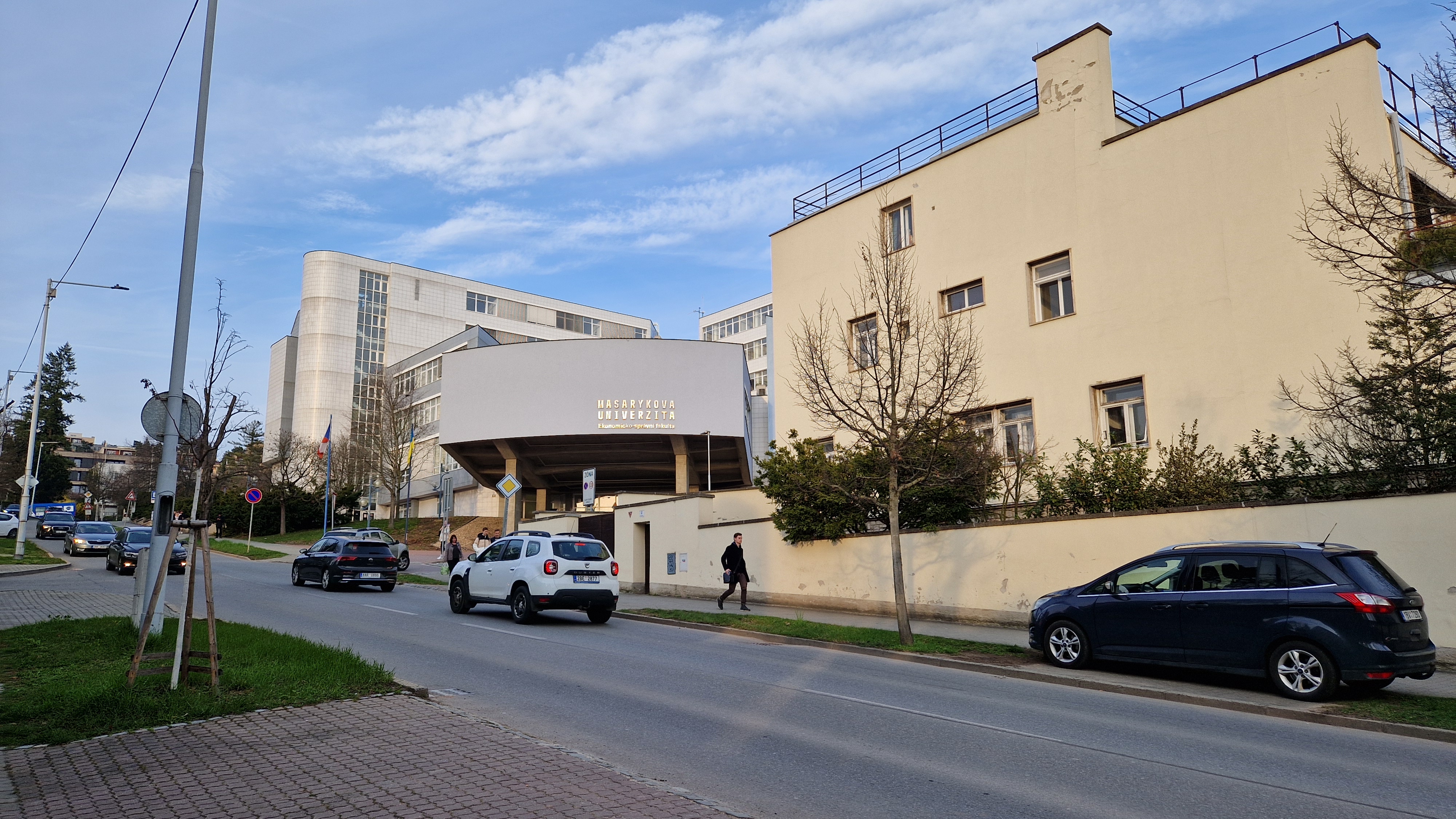 Masarykova univerzita foto 2