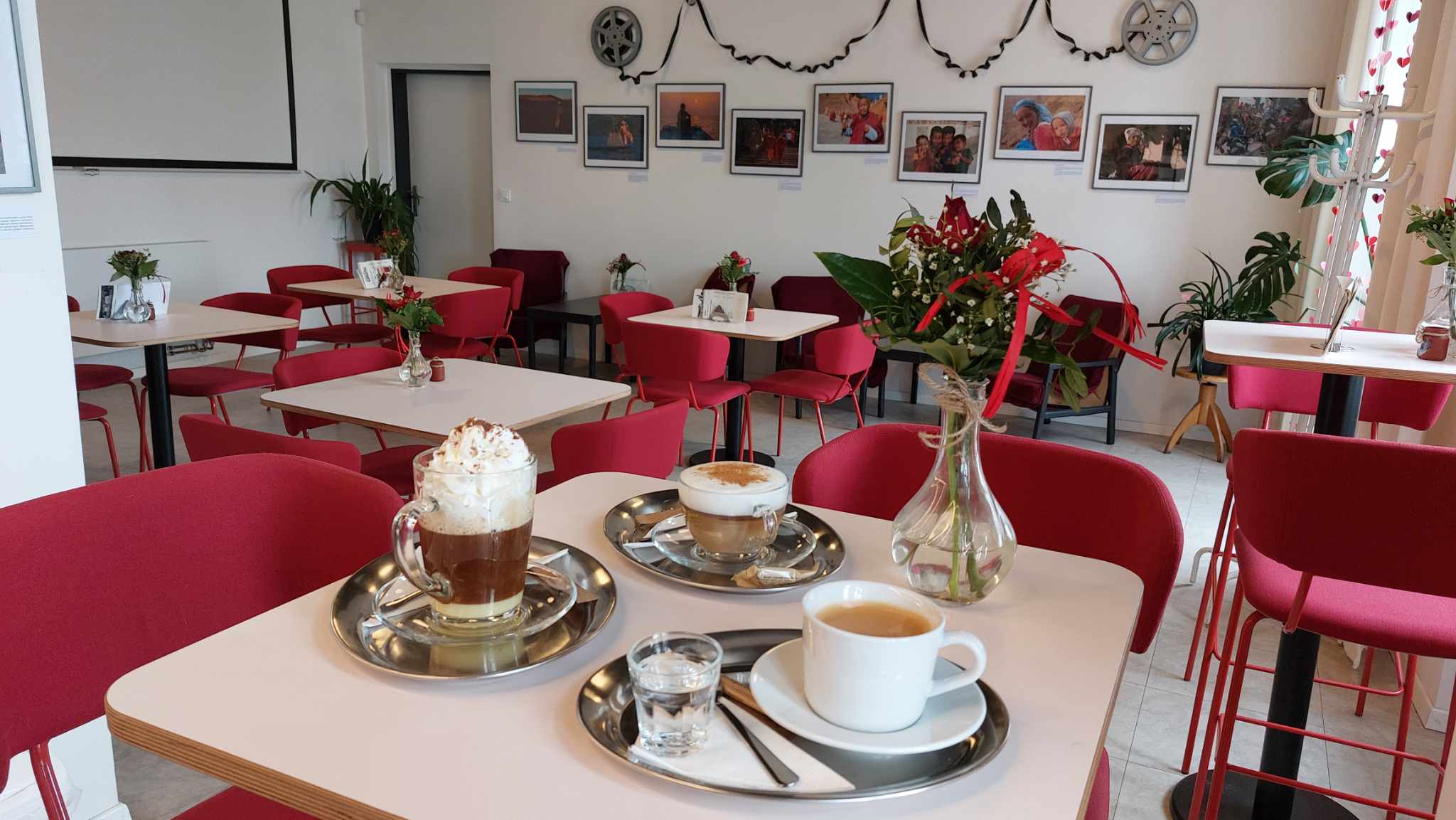 Kinokavárna Heřmanův Městec foto 2