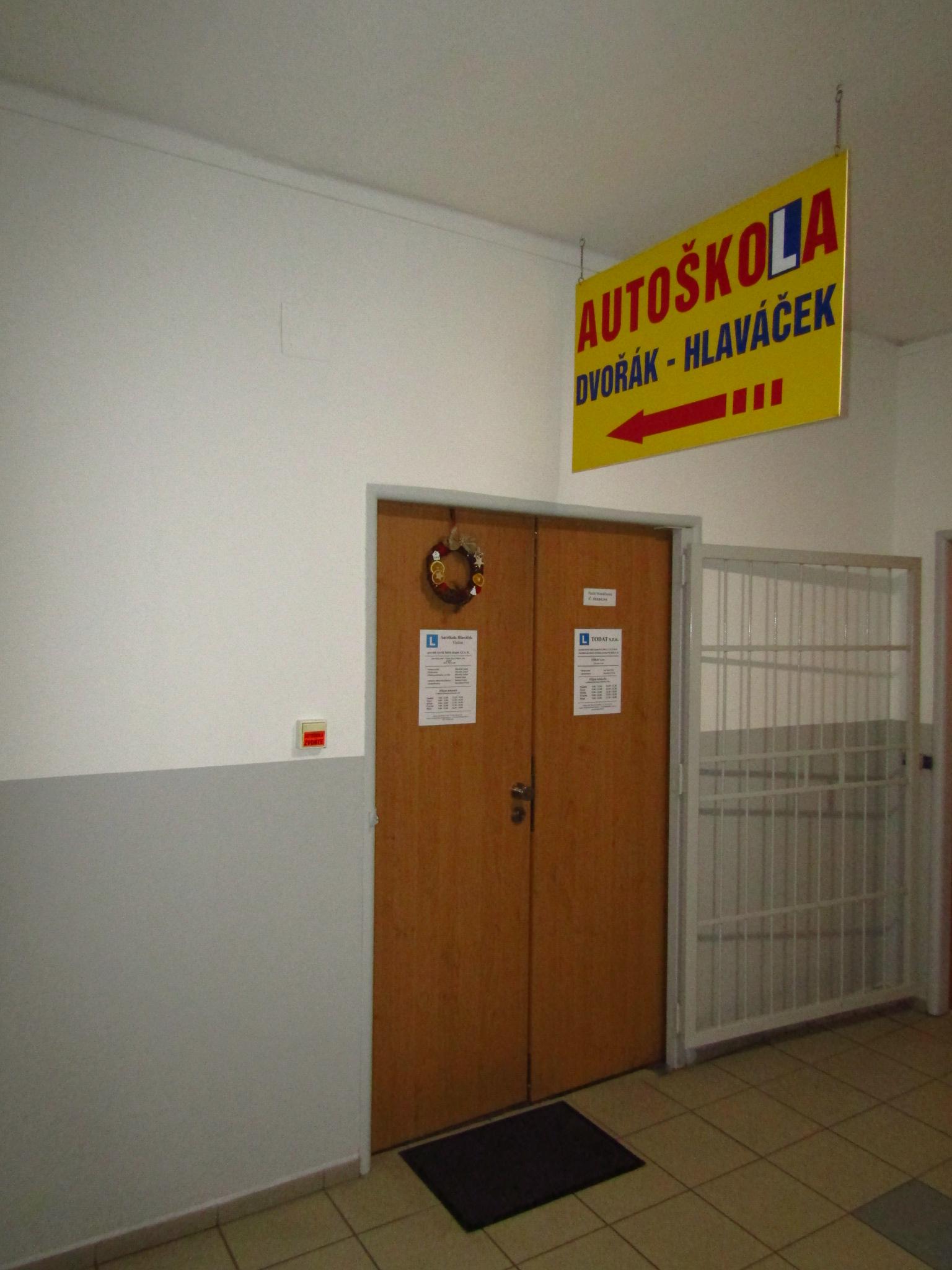 Autoškola Luboš Hlaváček foto 4