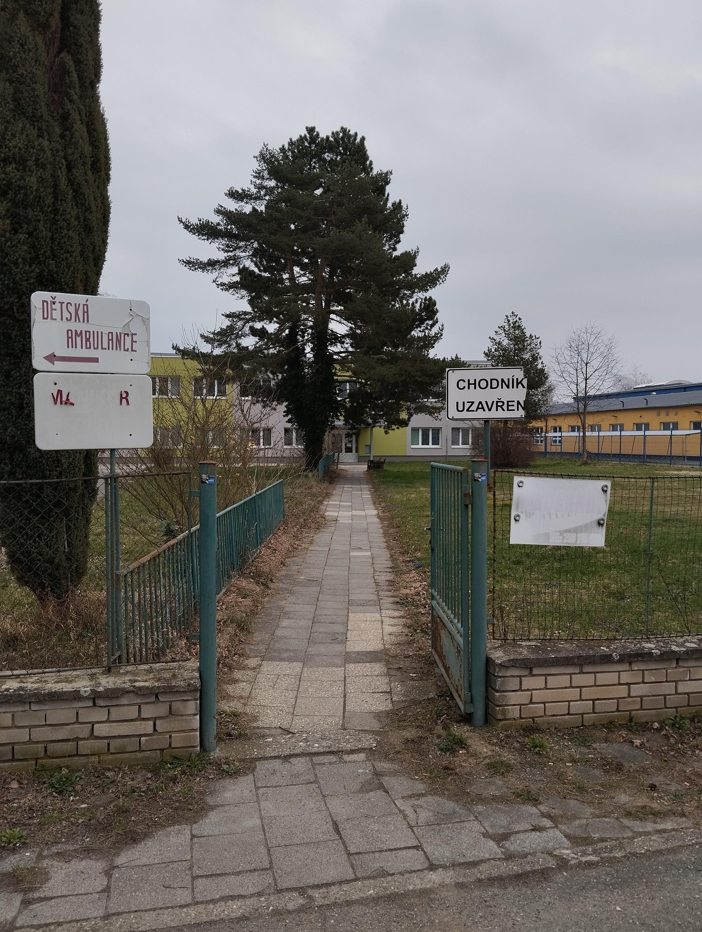 KM - DENT, s.r.o. foto 2