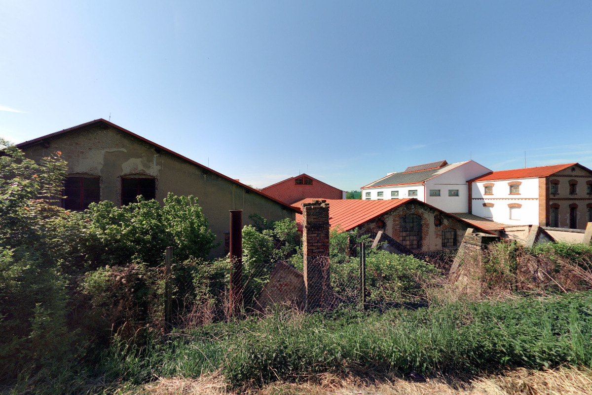 TRAILERS & FACILITY, s.r.o.