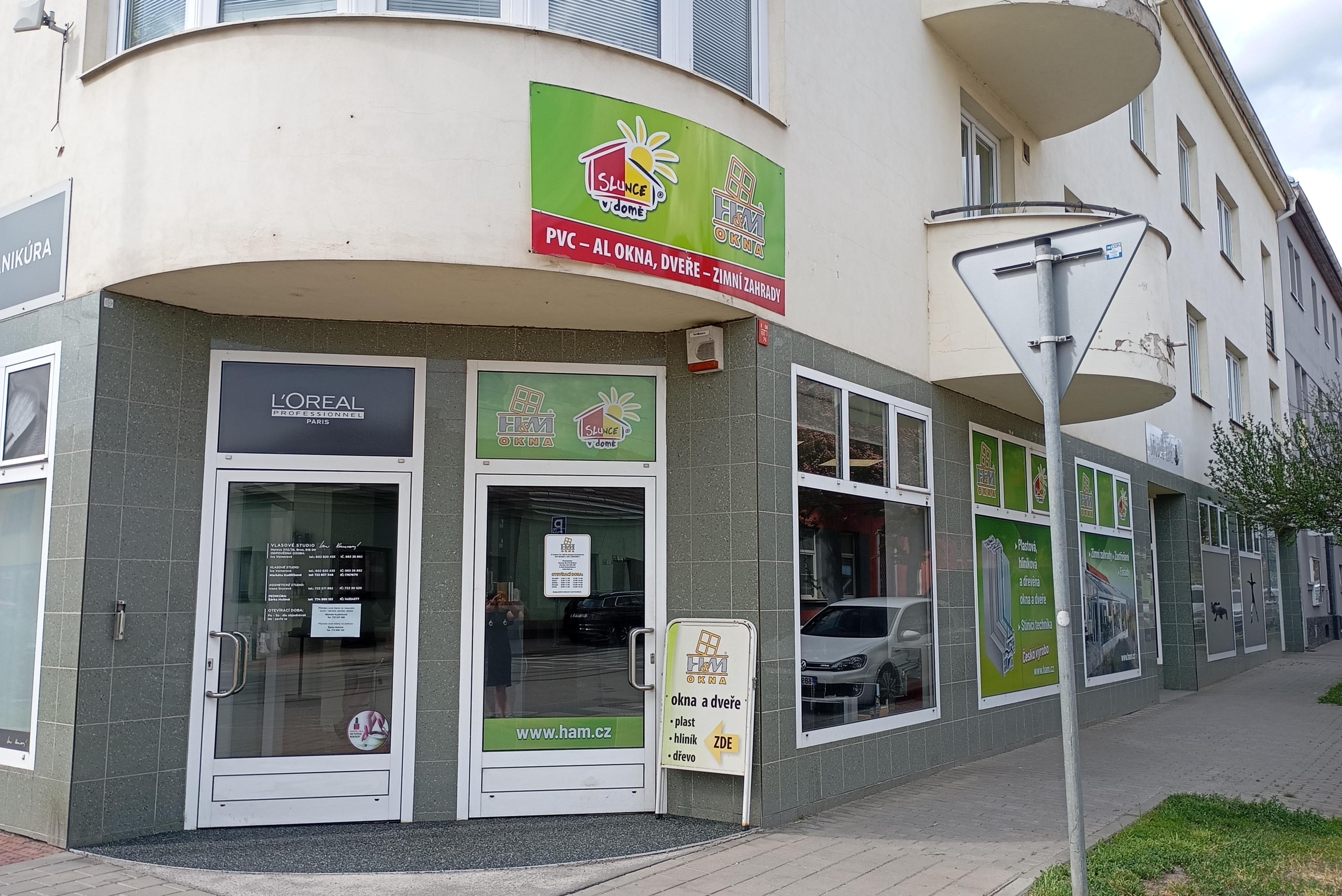 H & M, spol. s r.o.