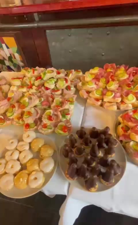 Krušnohorská restaurace foto 2 (náhled videa)