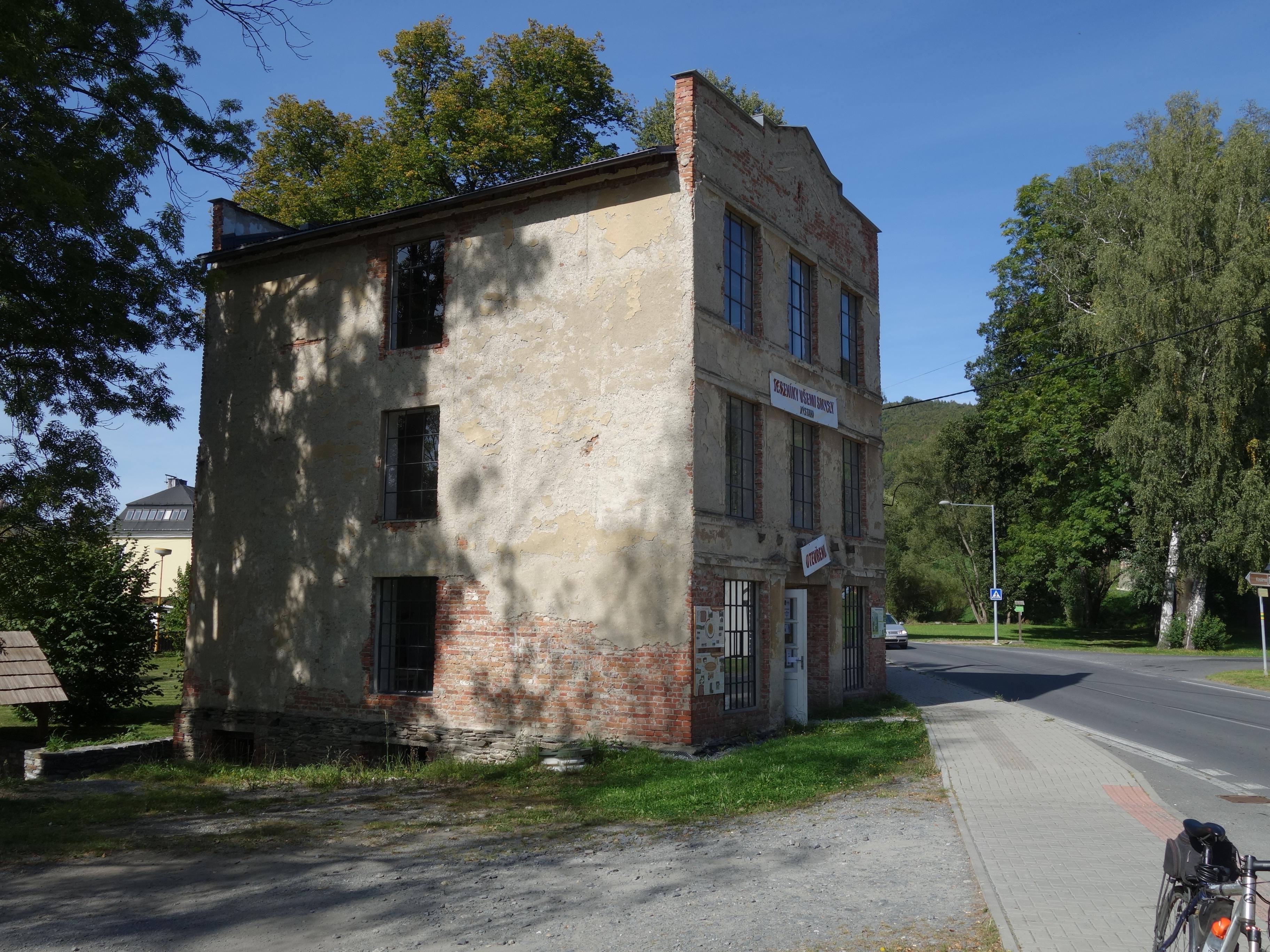 Vzdělávací centrum VÍCE Ve mlýně Karlovice Jeseníky foto 4