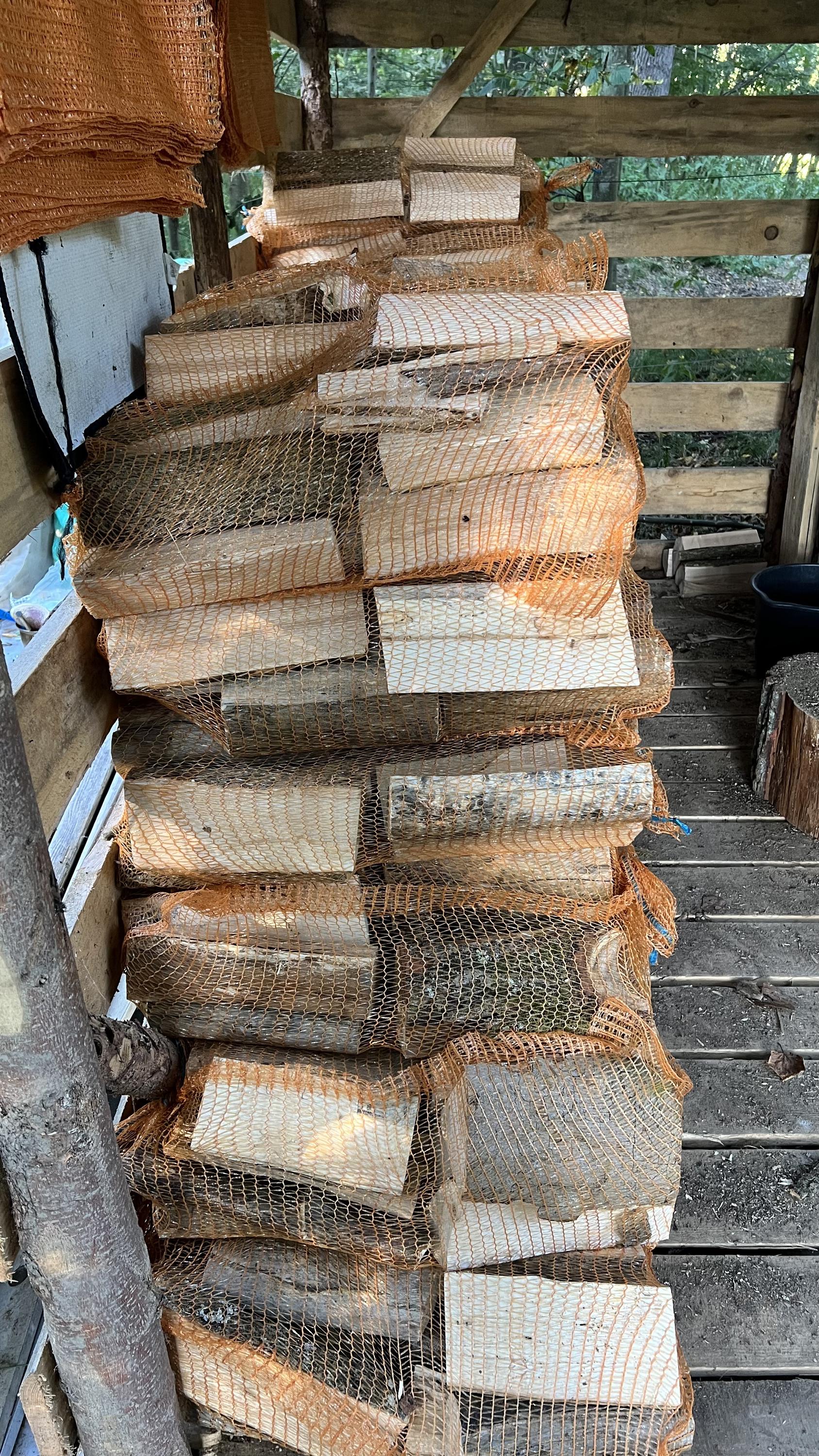 Palivové dřevo Gründl foto 3