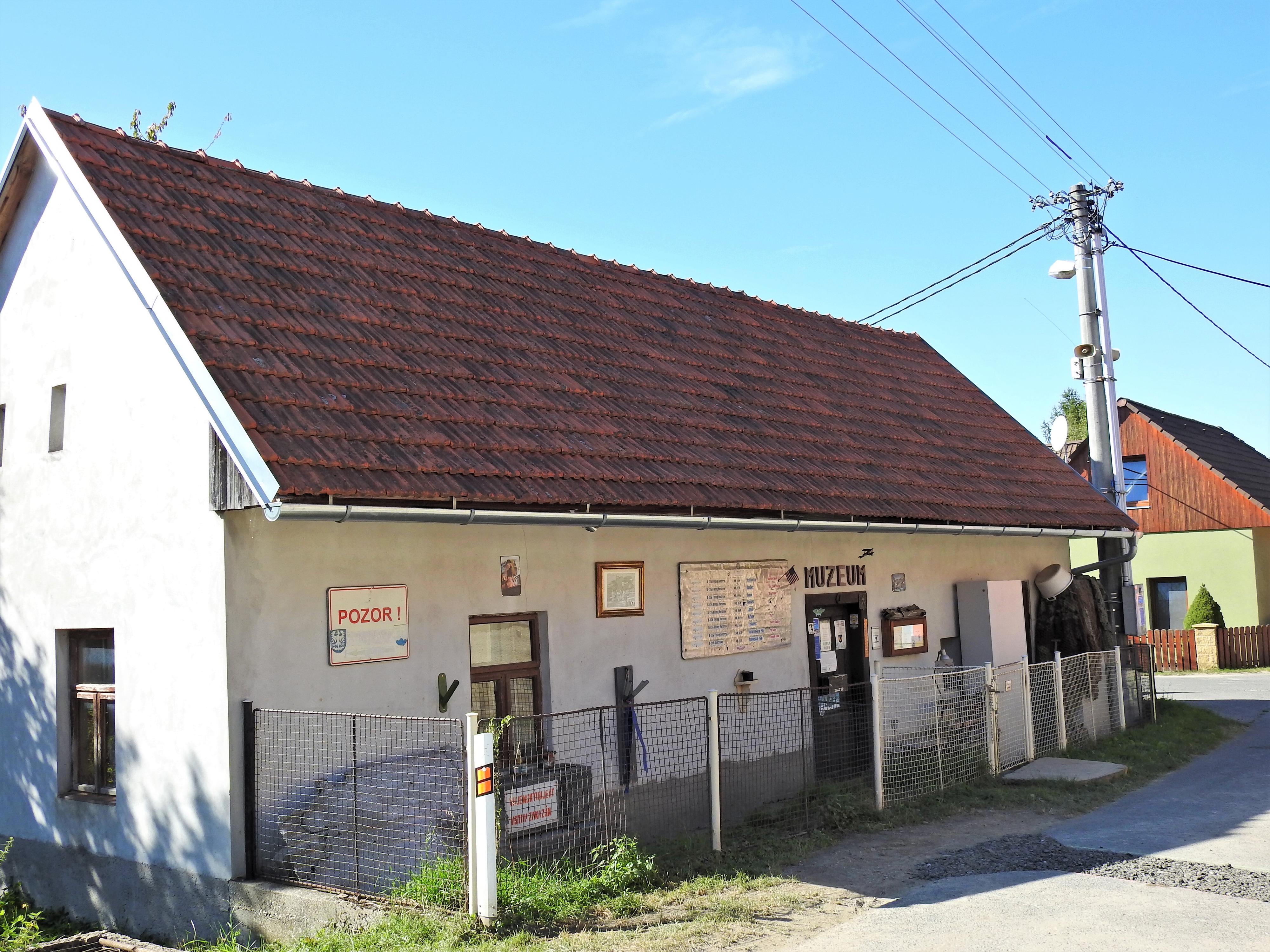 Muzeum Letecké bitvy nad Bílými Karpaty foto 5