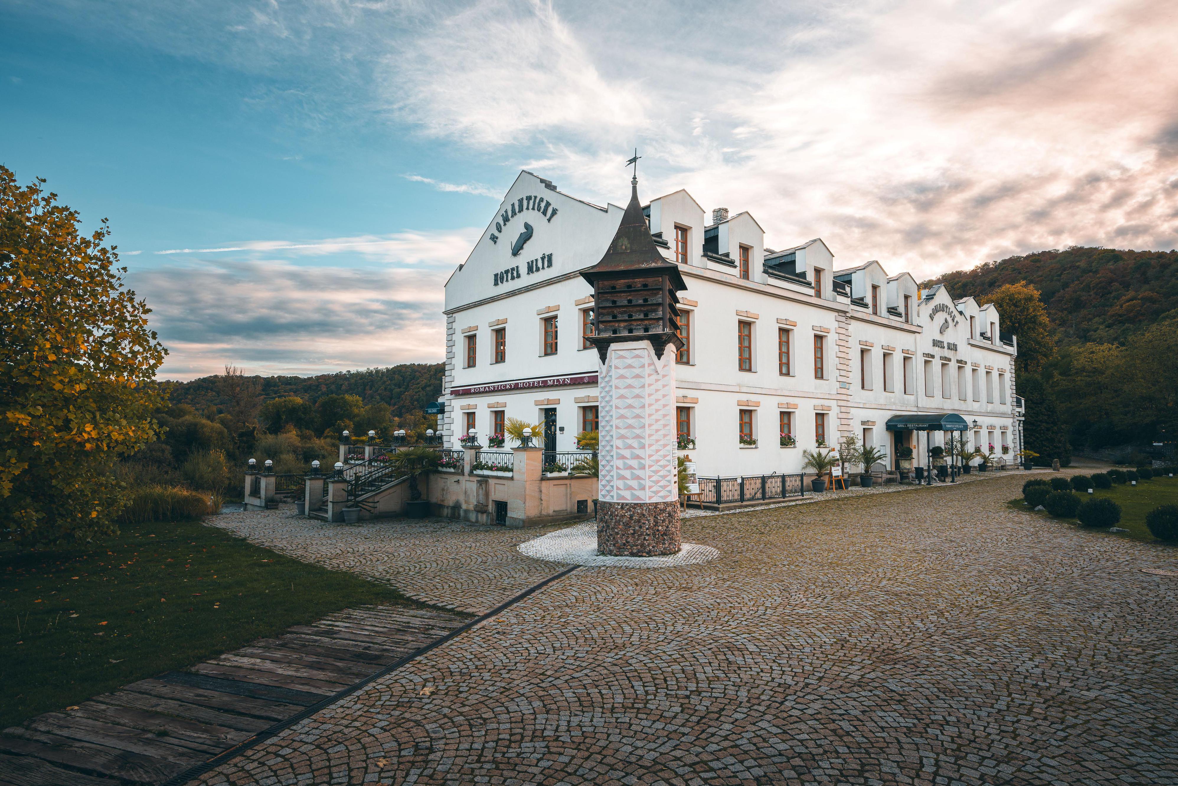 Romantický Hotel Mlýn Karlštejn
