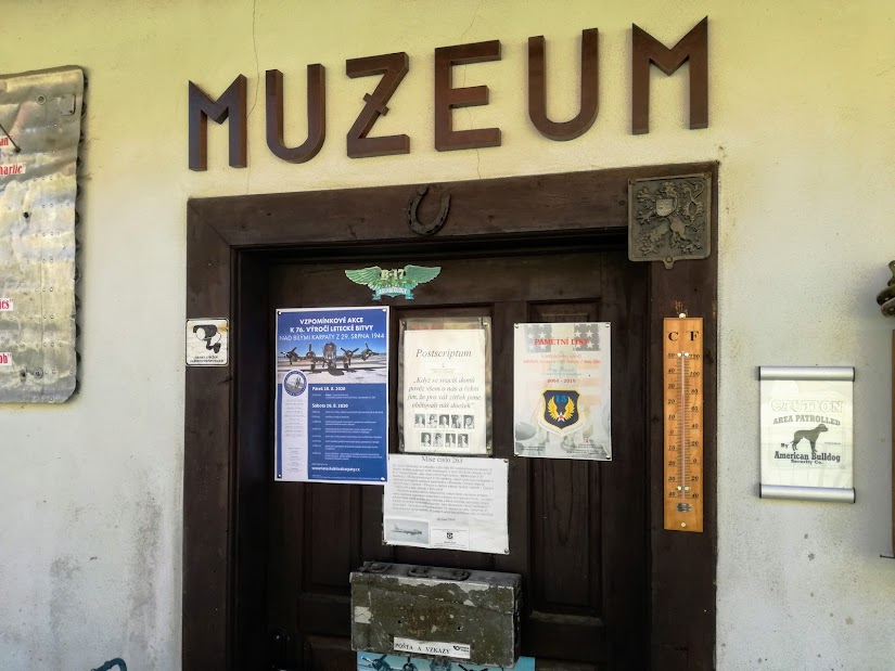Muzeum Letecké bitvy nad Bílými Karpaty foto 6