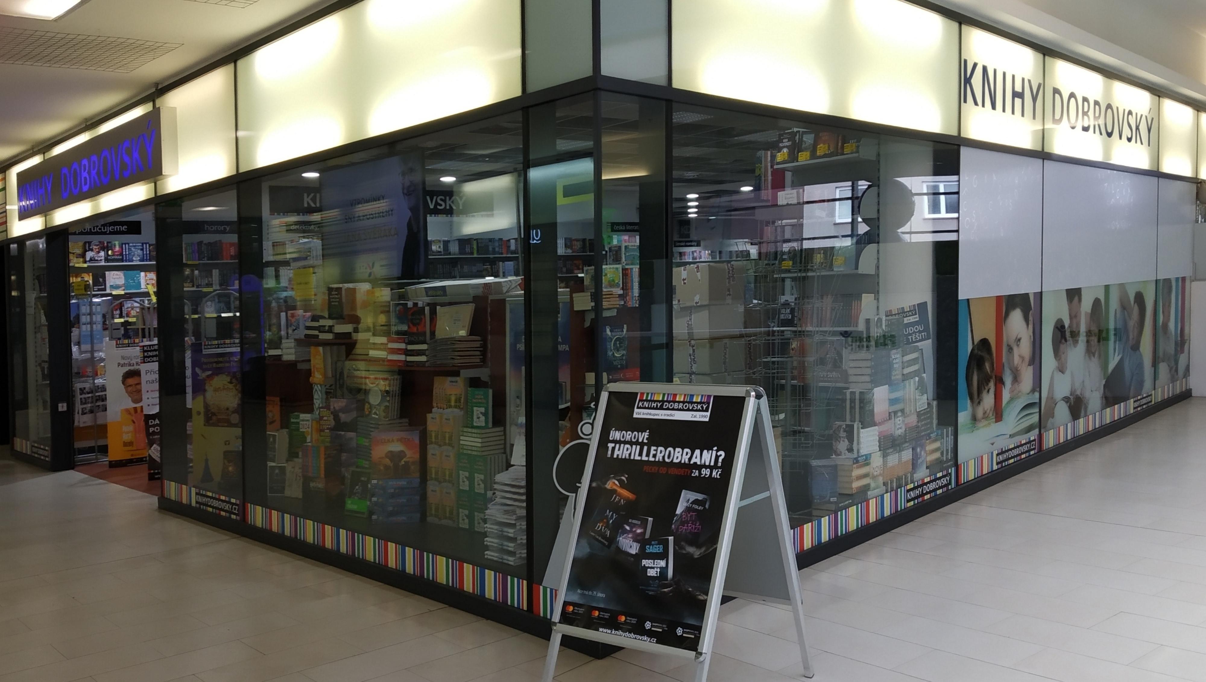KNIHY DOBROVSKÝ foto 5