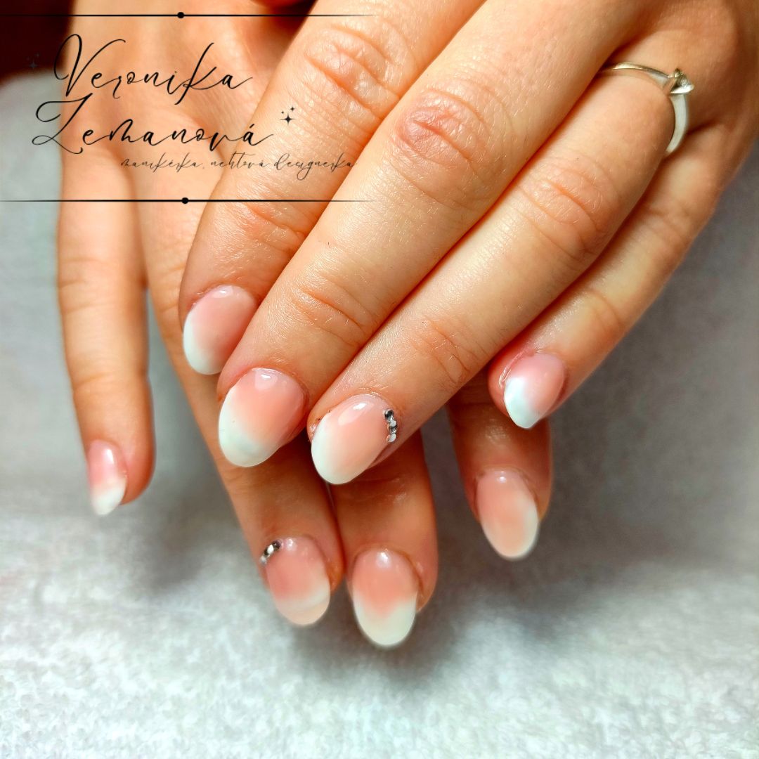 Manikúra Veronika Zemanová foto 4
