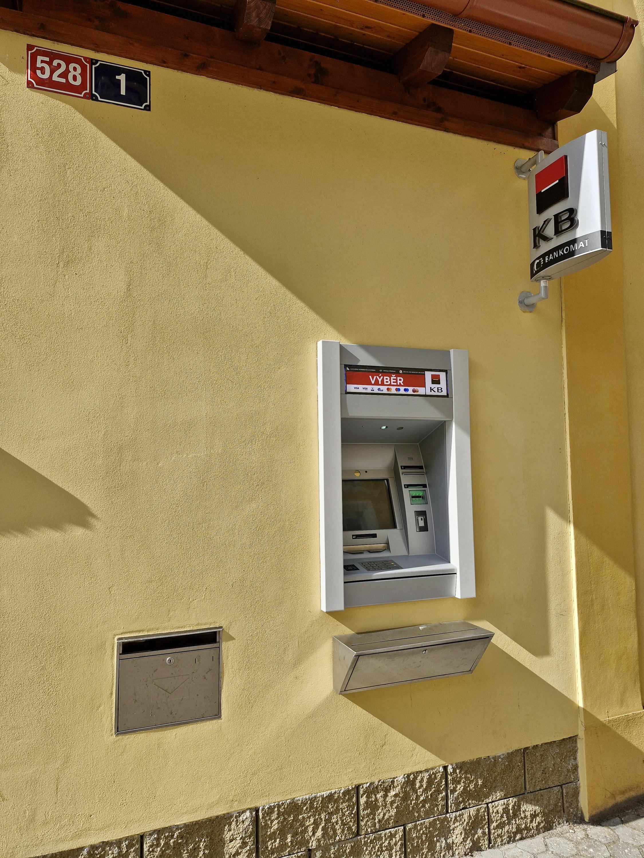 Bankomat Komerční banky foto 4