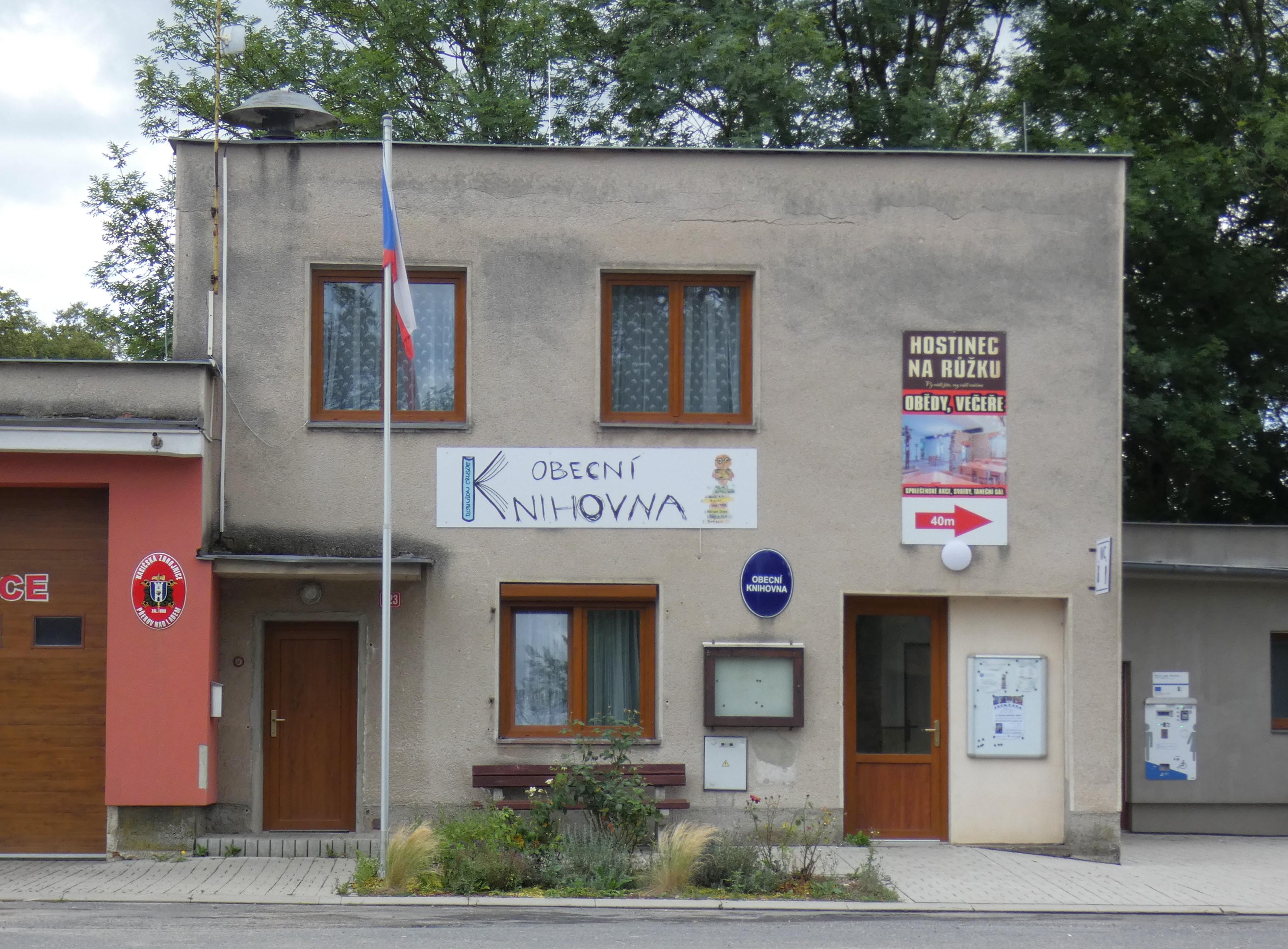 Knihovna Přerov nad Labem