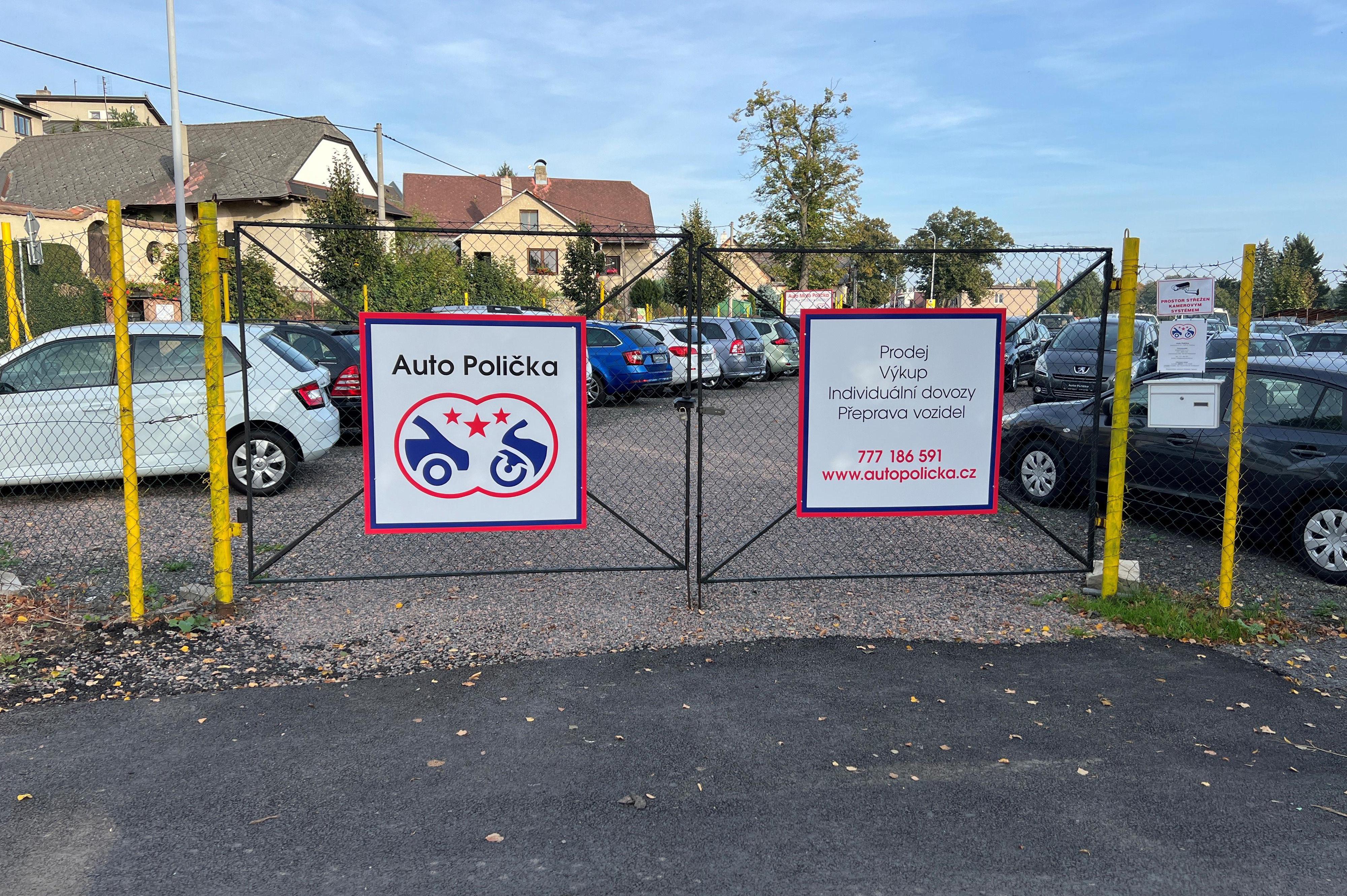 Auto Polička