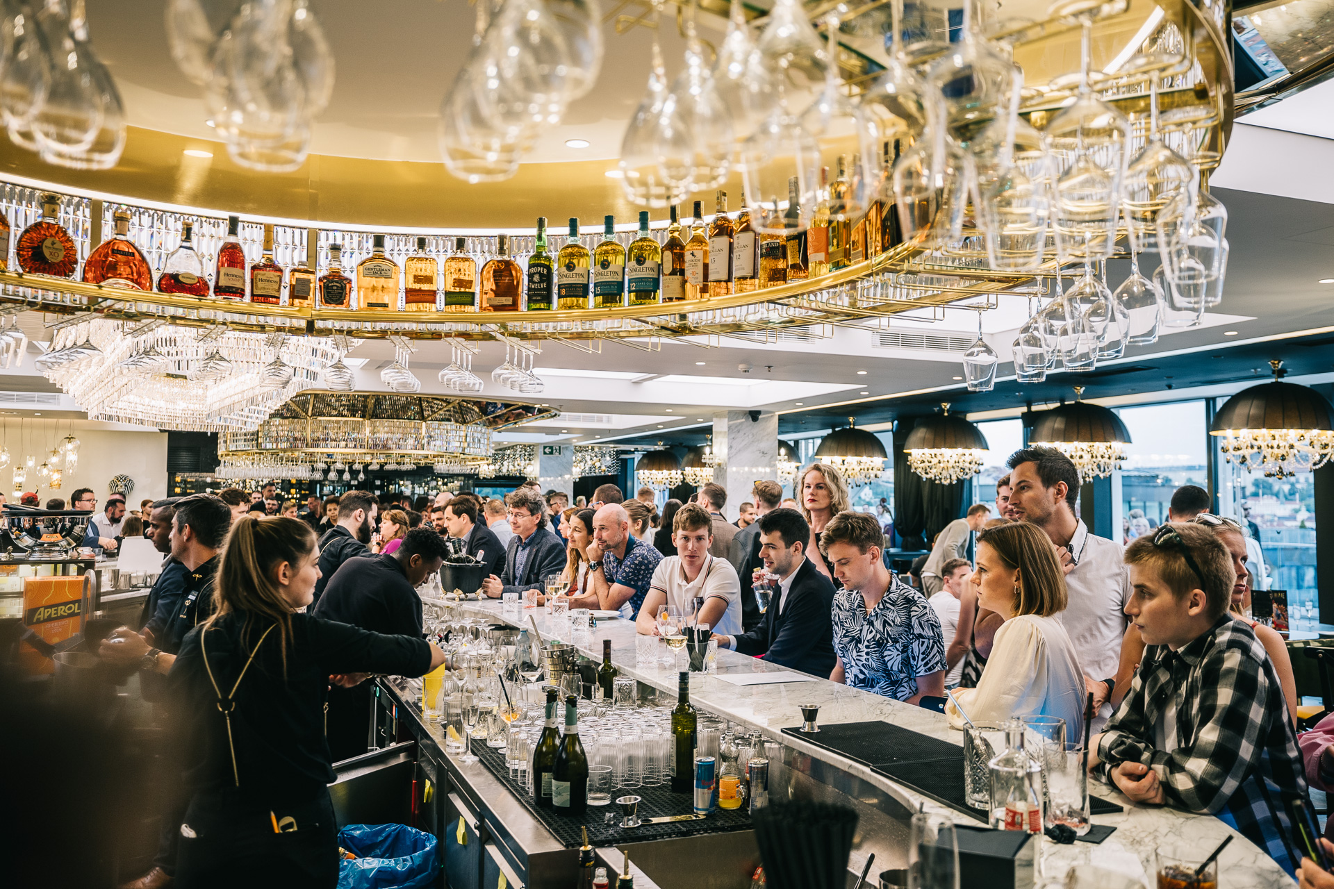 Rooftop Bar & Restaurant - Fly Vista foto 2