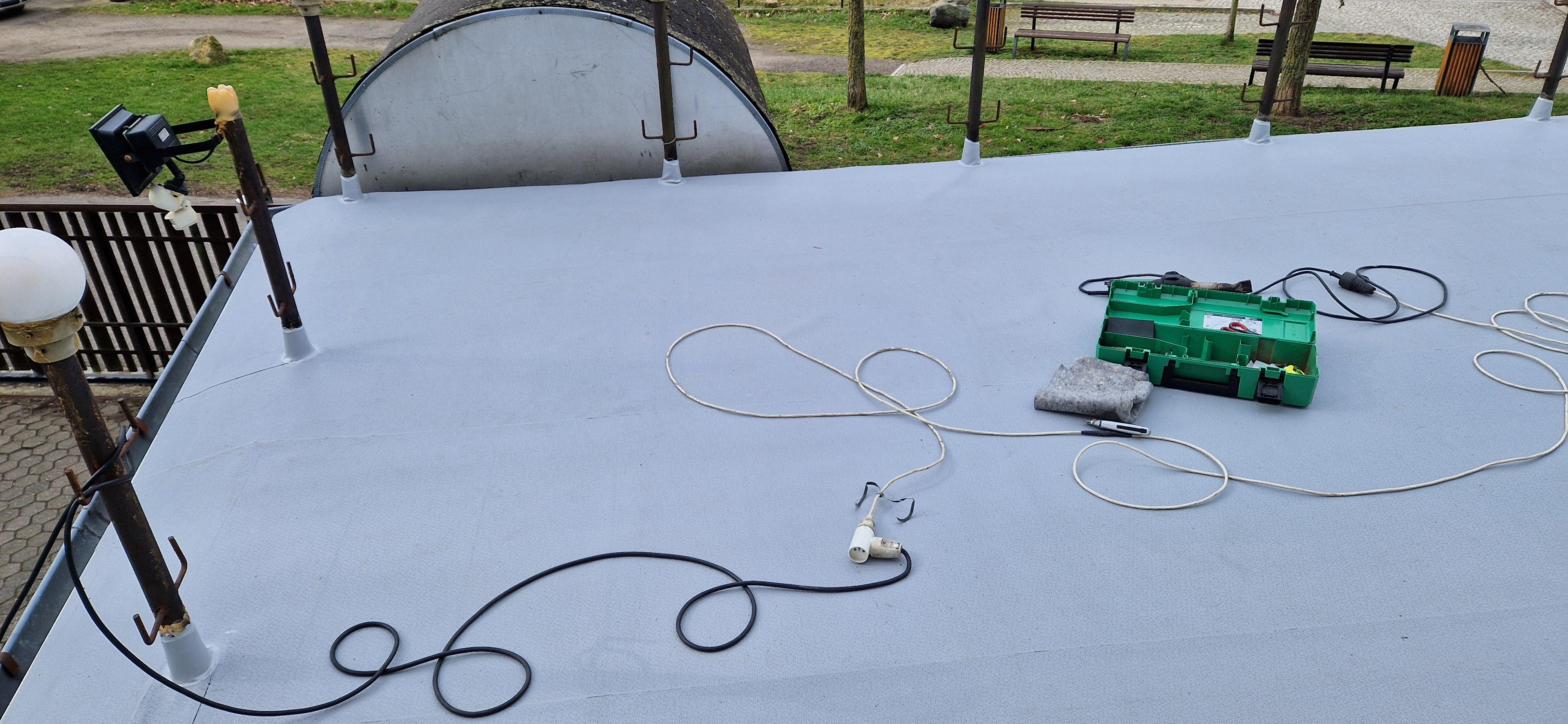 Hydroizolace ploché střechy - Roman Lieskovský foto 4