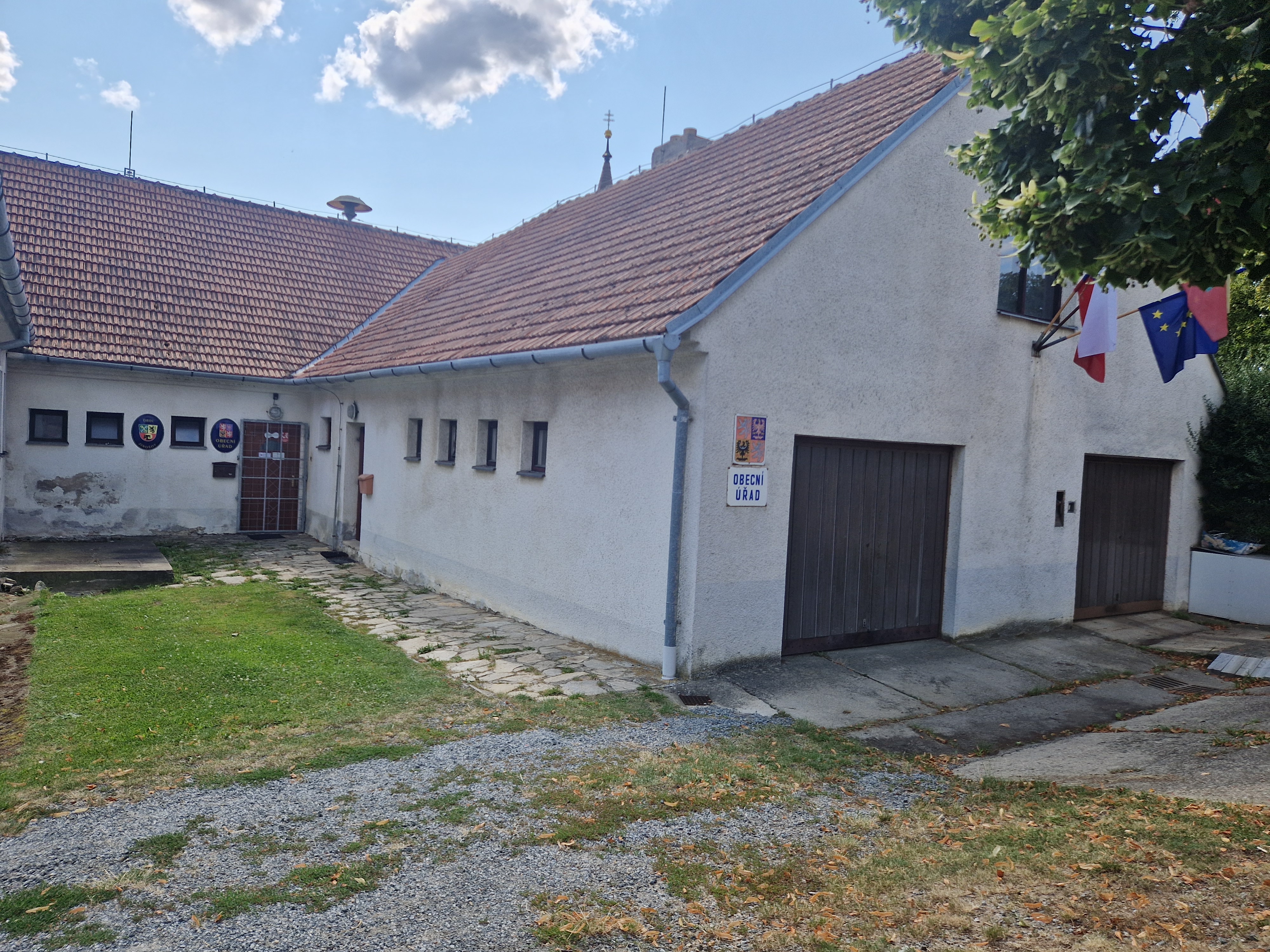 Jinošov - obecní úřad