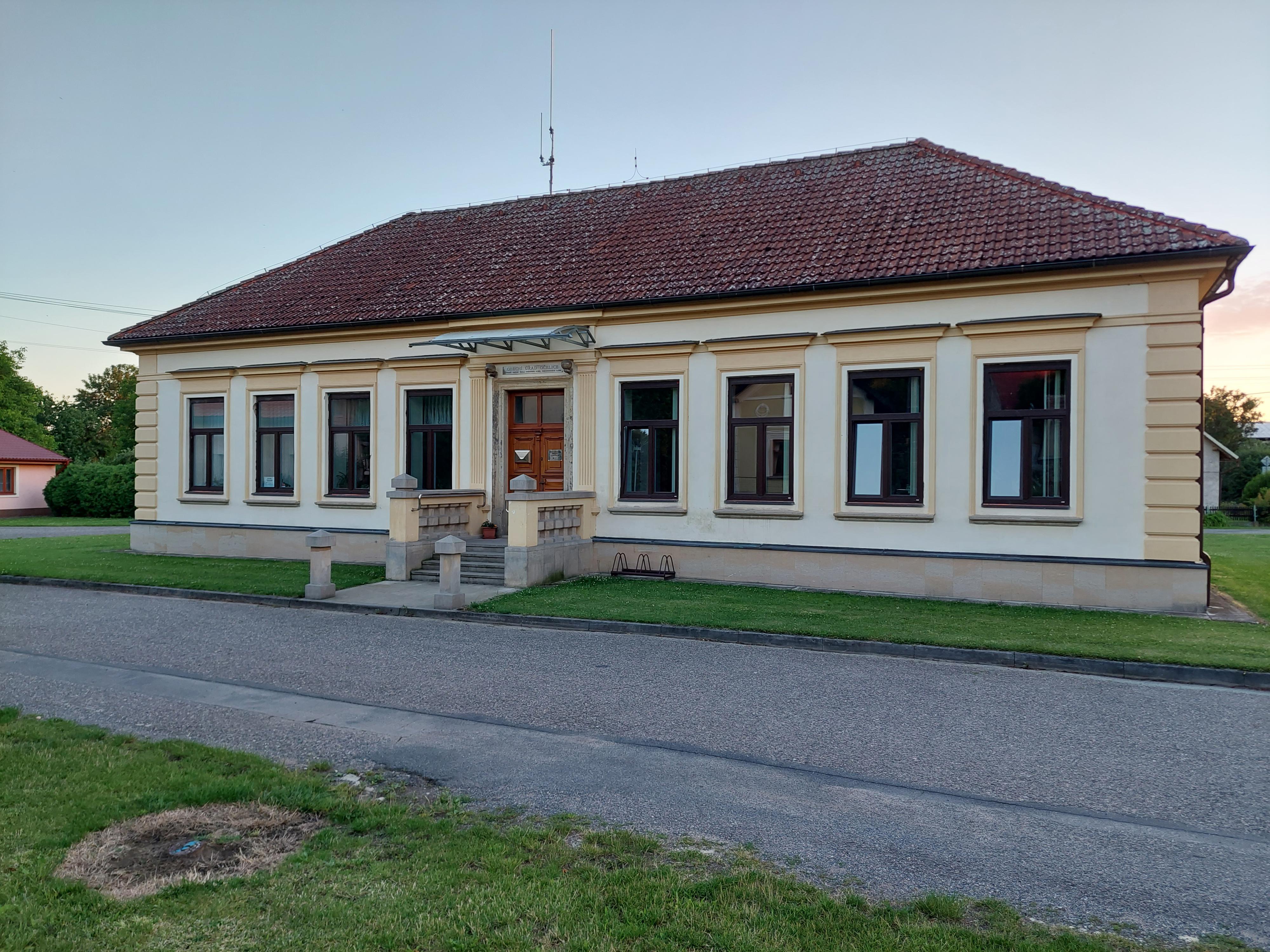Očelice - obecní úřad