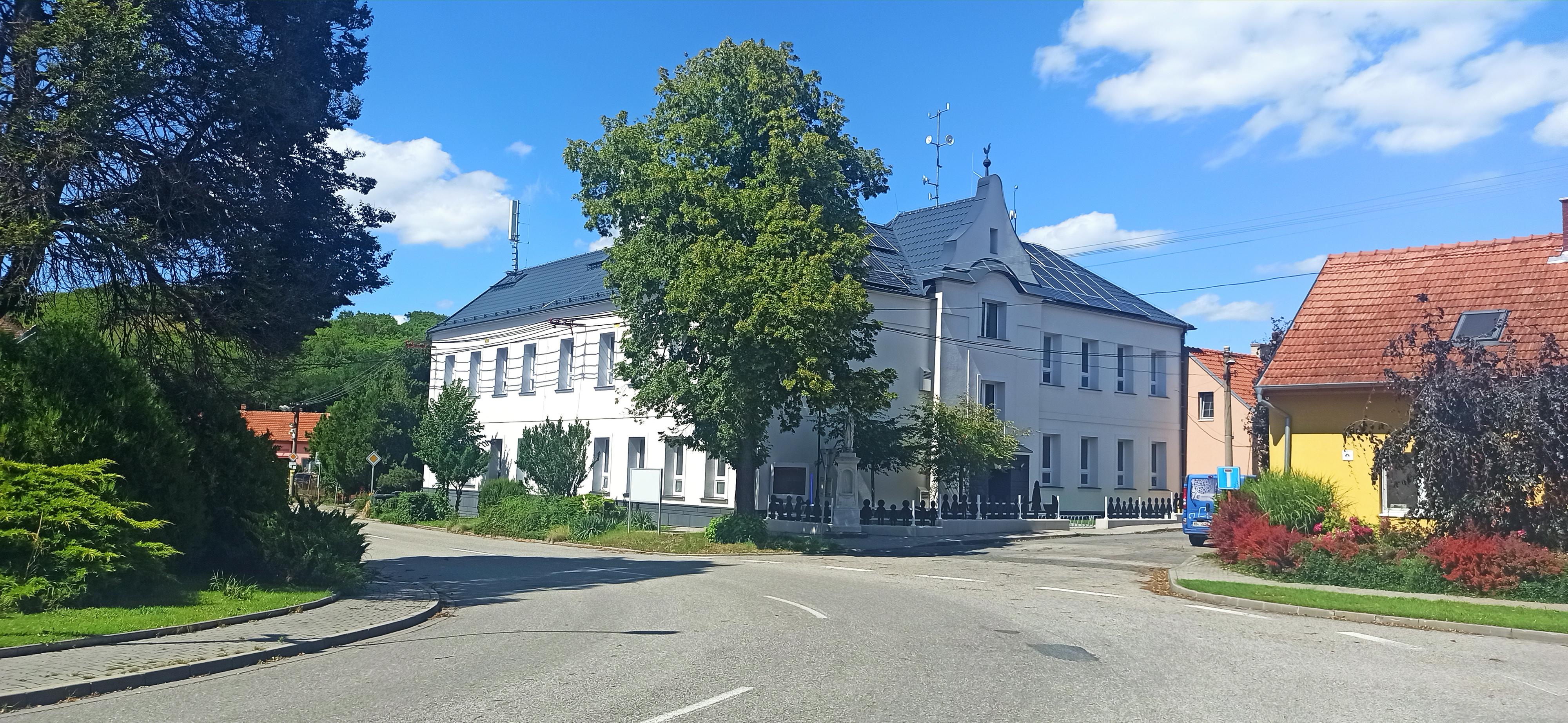 MŠ Vážany nad Litavou foto 2