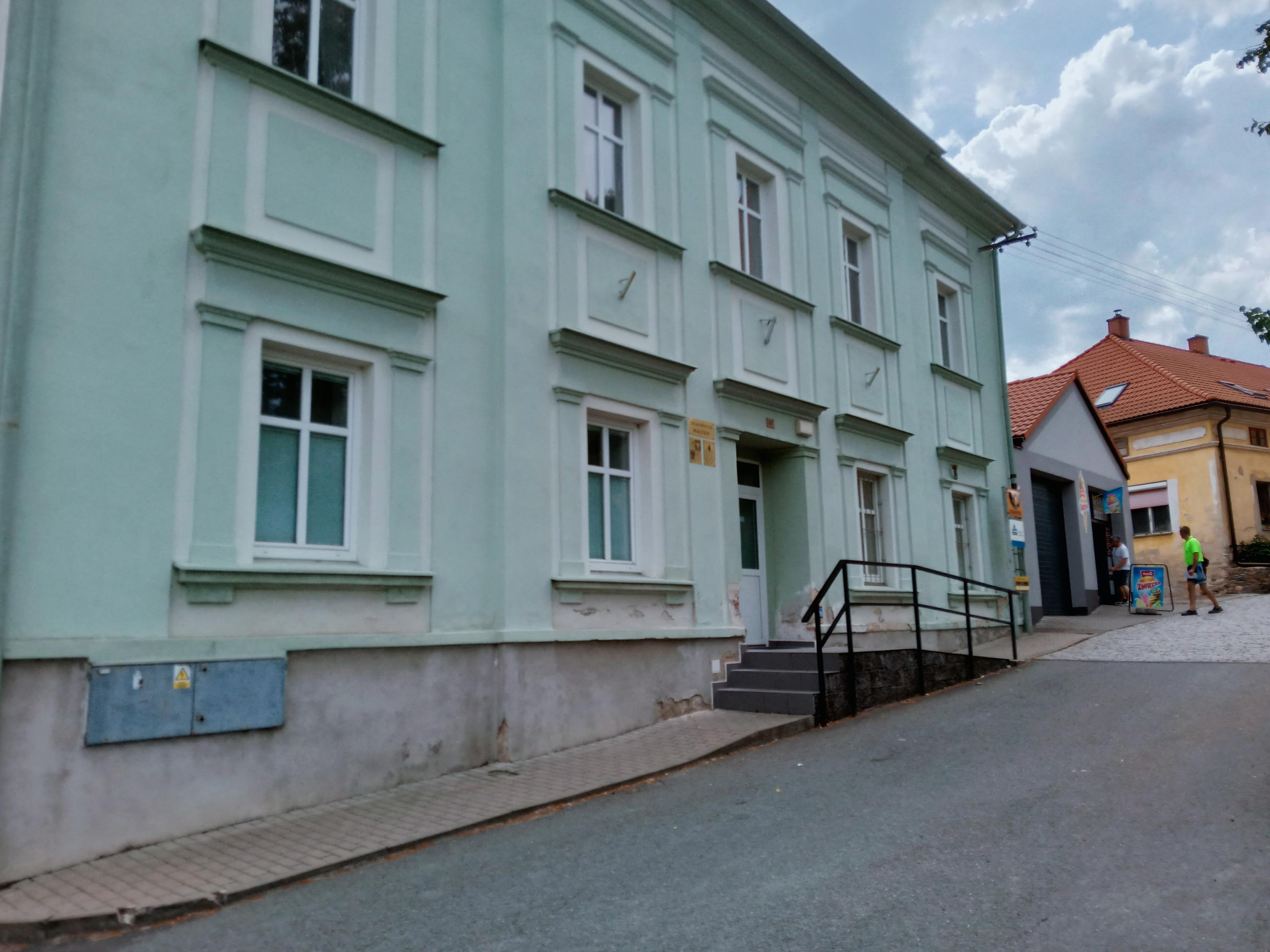 Malešov - úřad městyse foto 4