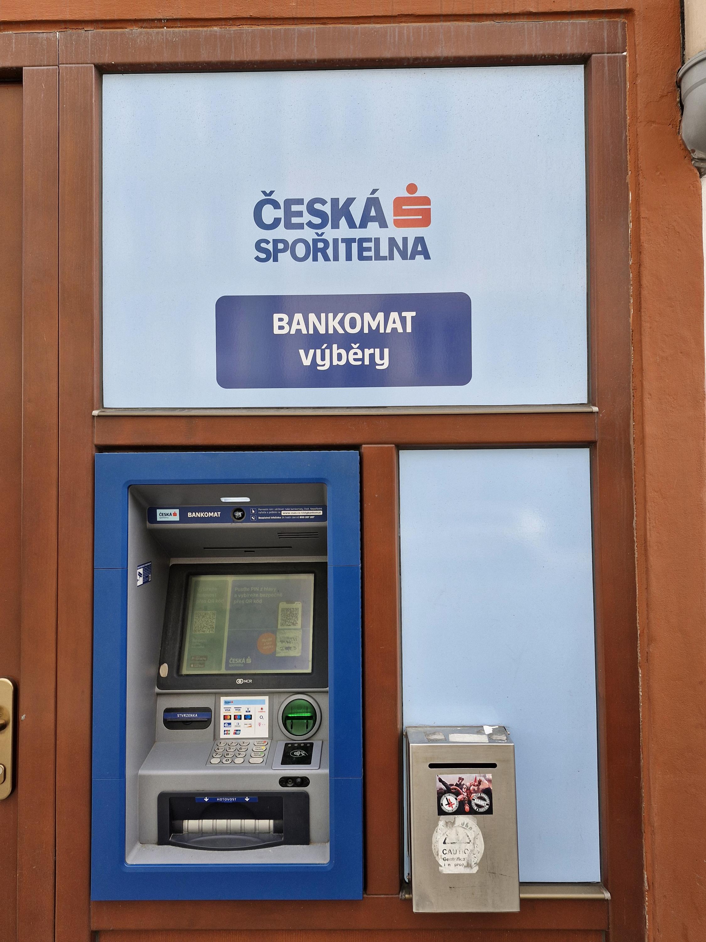 Bankomat České spořitelny foto 3