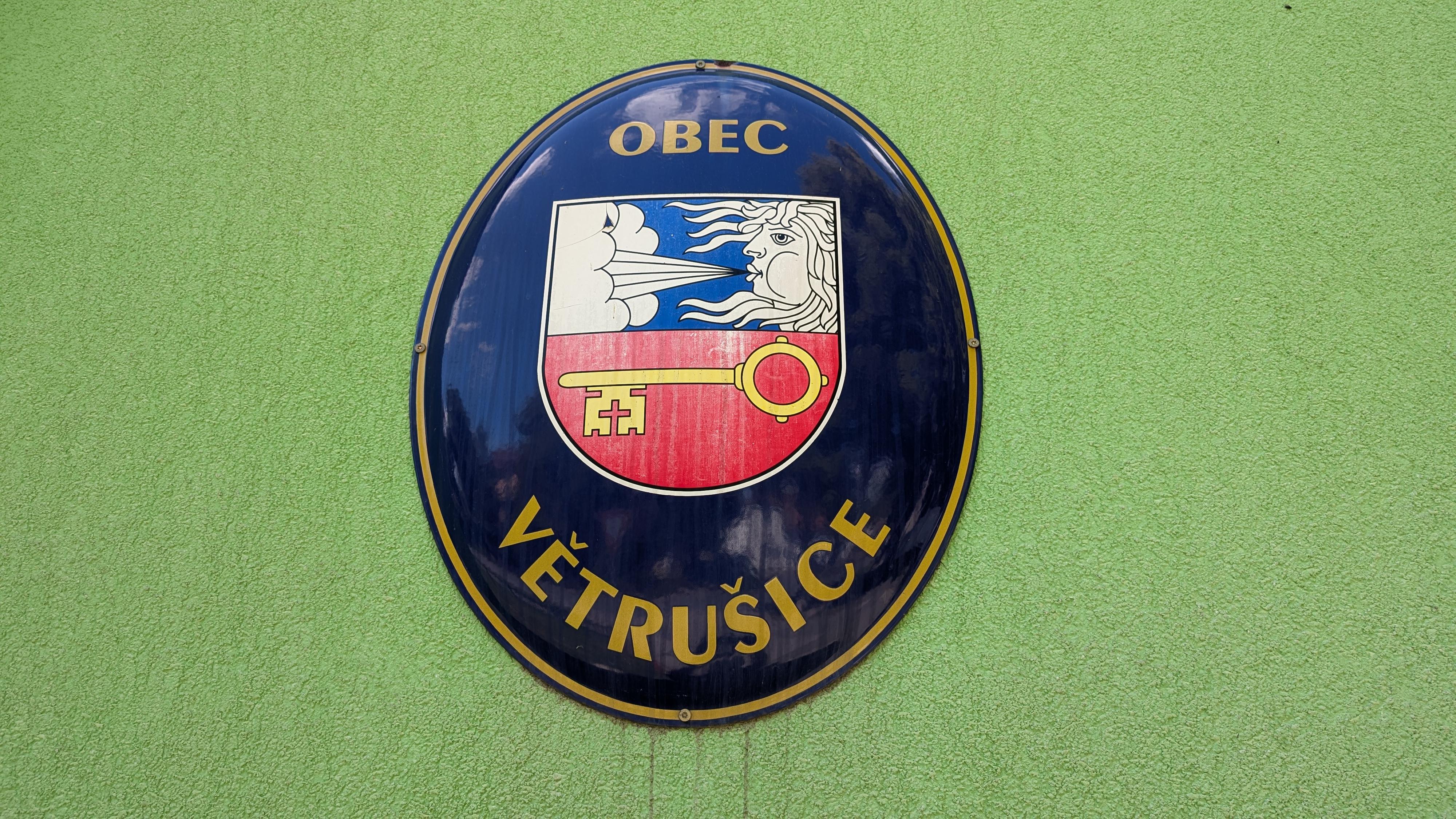 Větrušice - obecní úřad foto 4