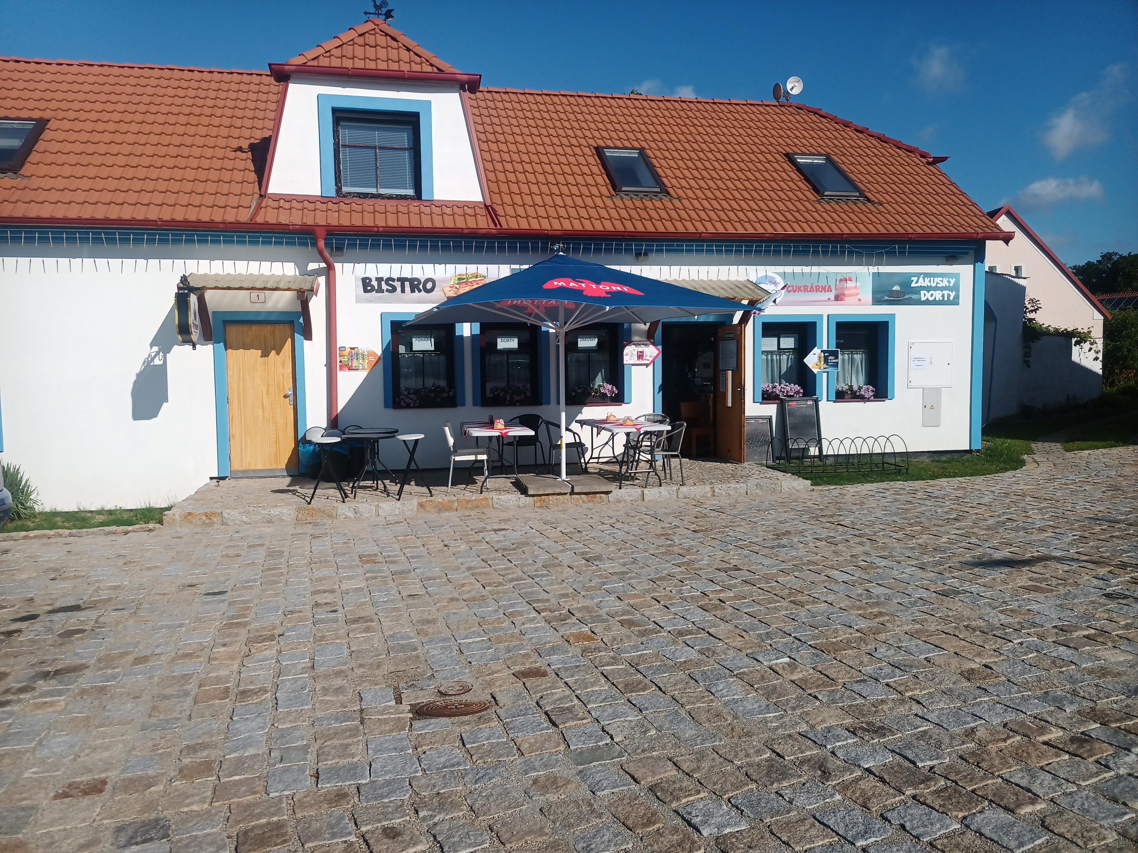 Cukrárna/ Bistro Na návsi foto 2