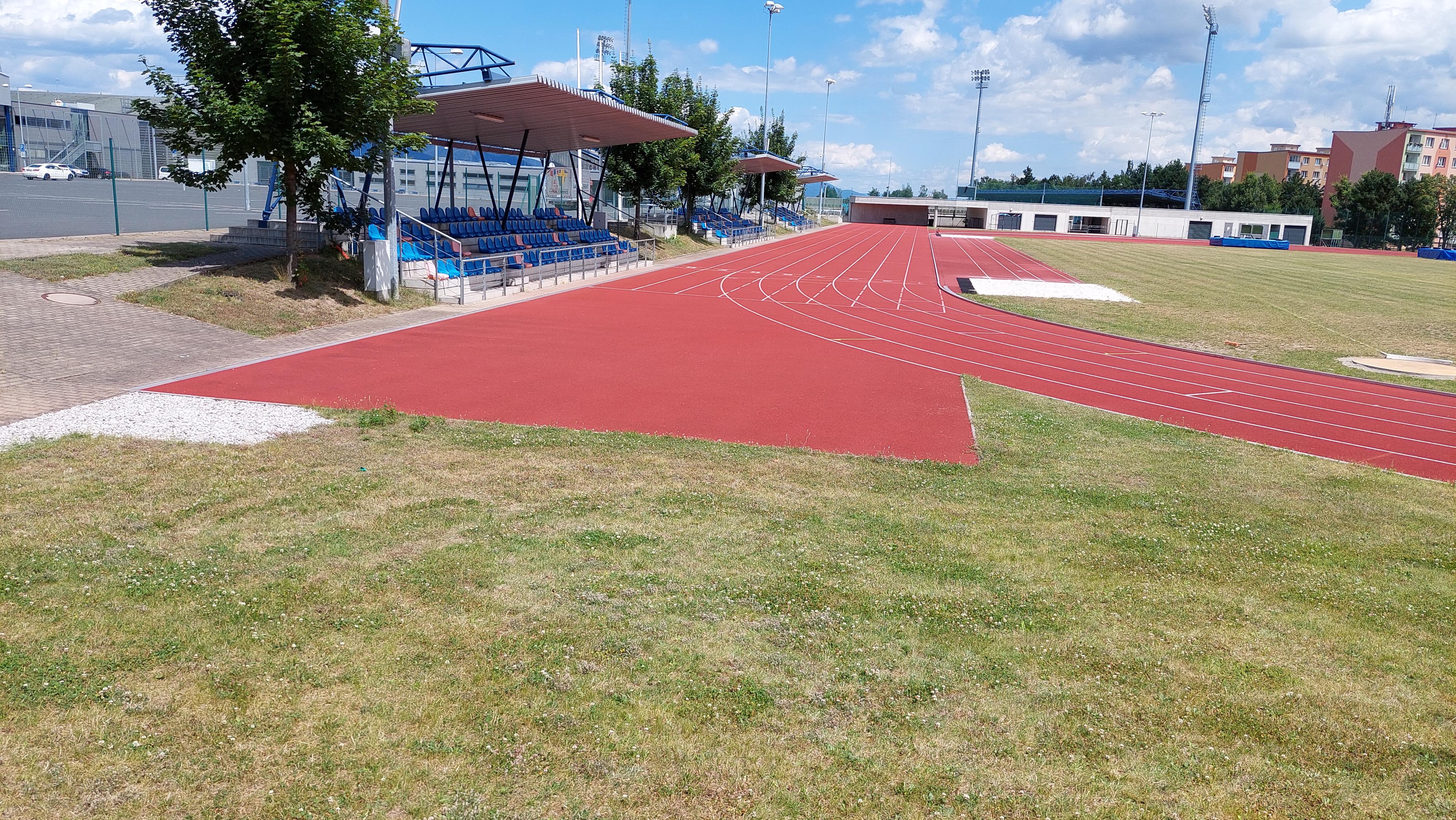 Atletický stadion Chomutov foto 3