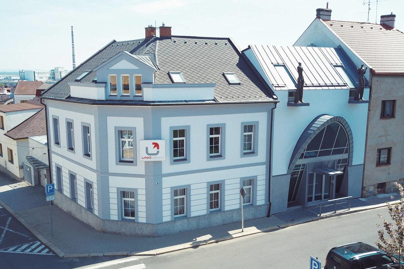 UNO Praha, stavební družstvo