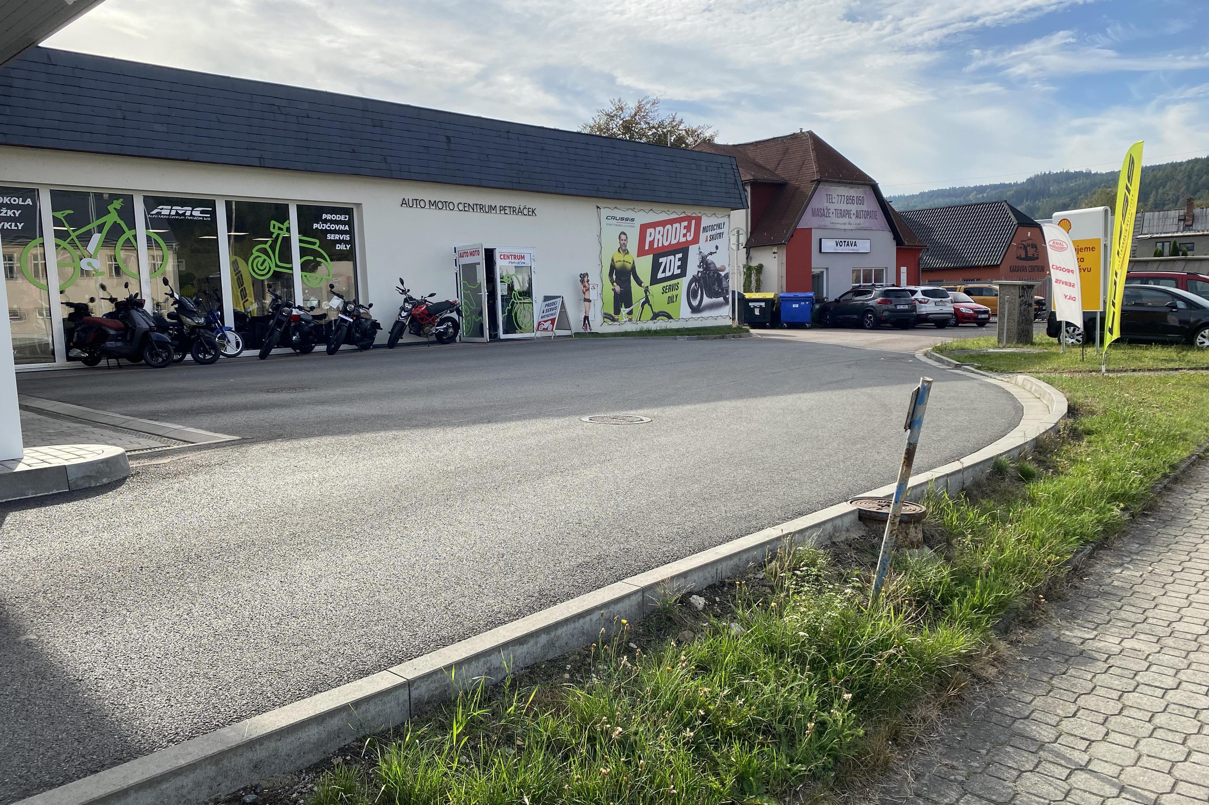 Auto Moto Centrum Petráček s.r.o.