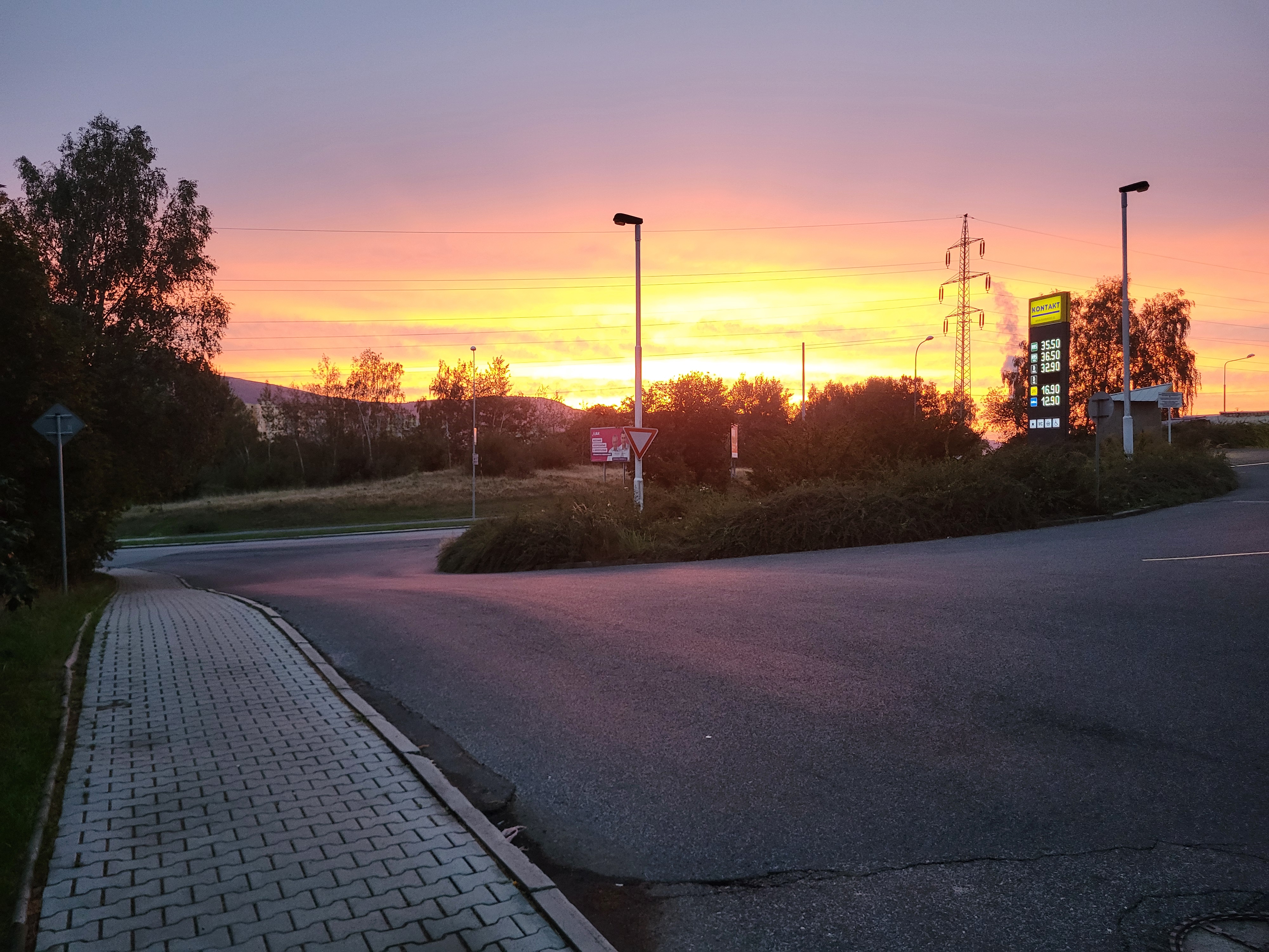 Čerpací stanice KONTAKT foto 2