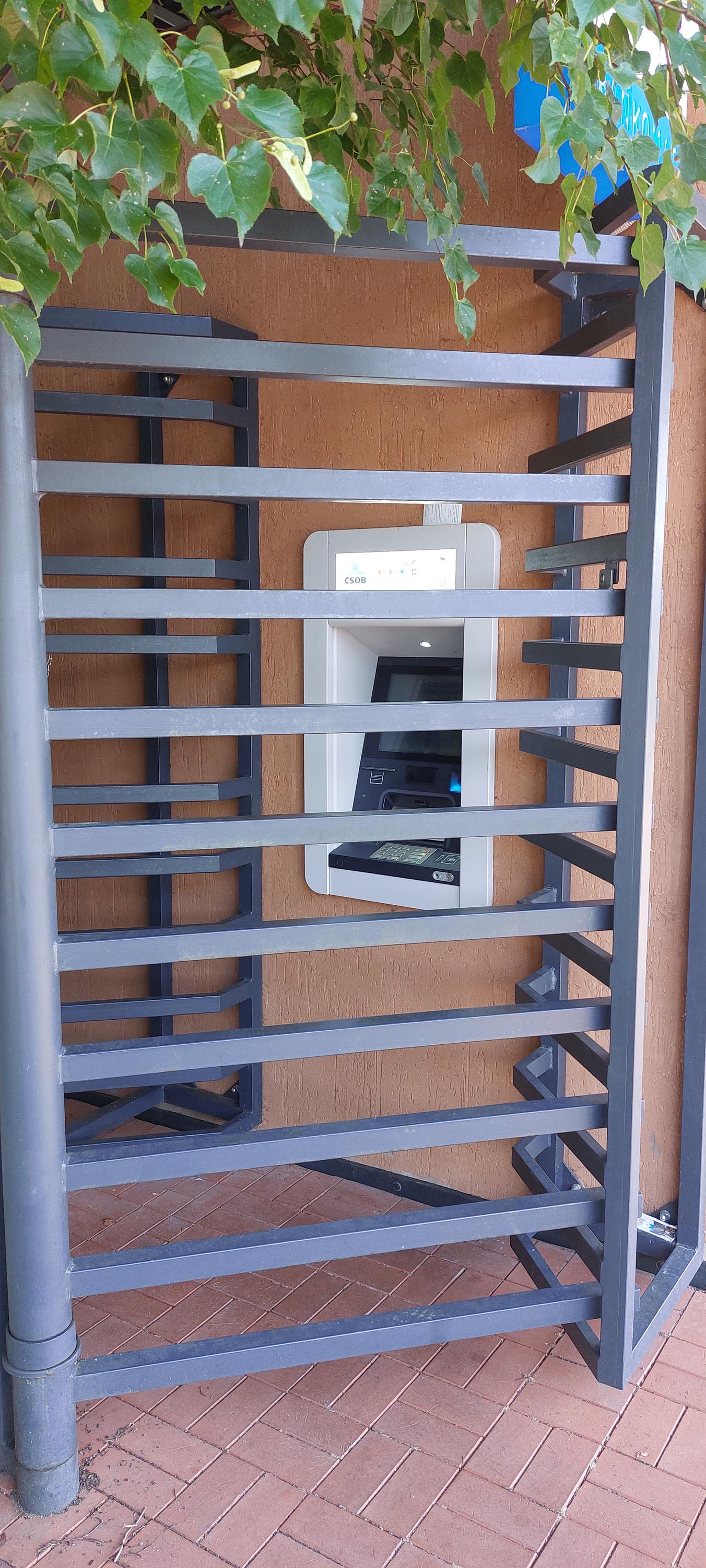 Bankomat ČSOB foto 2