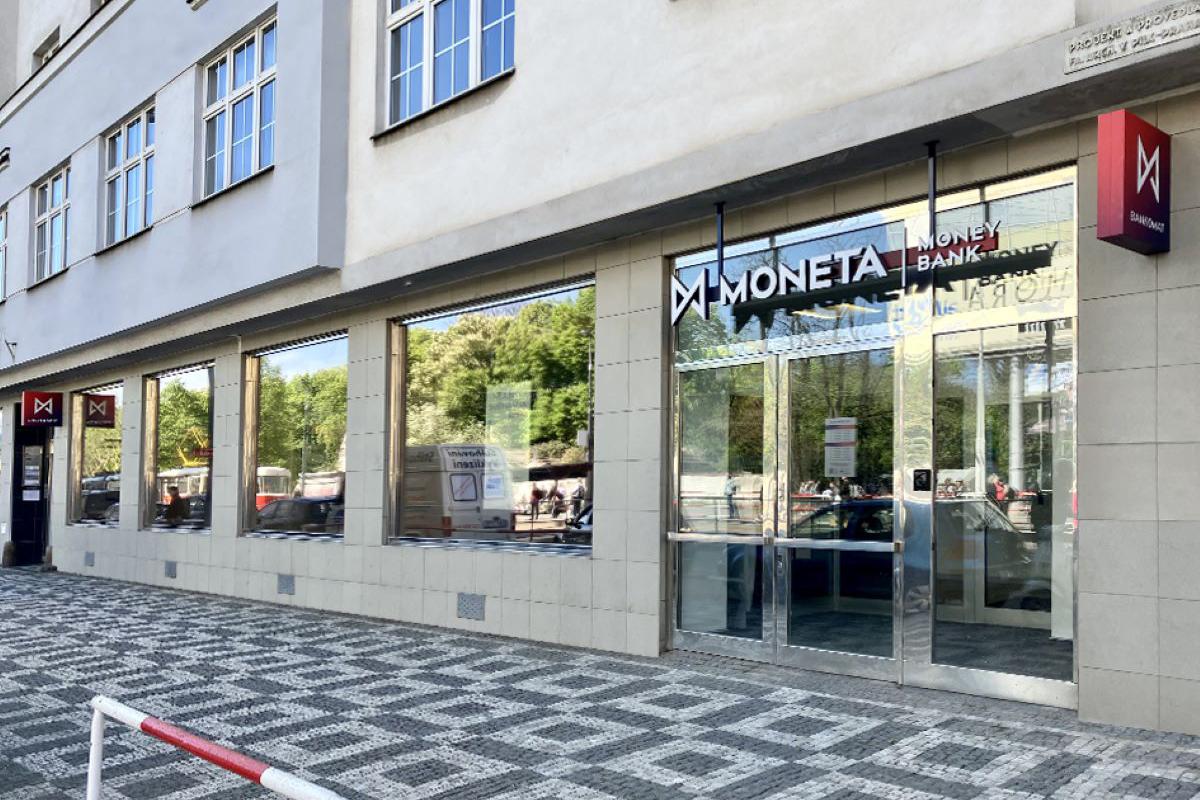 Bankomat MONETA Money Bank