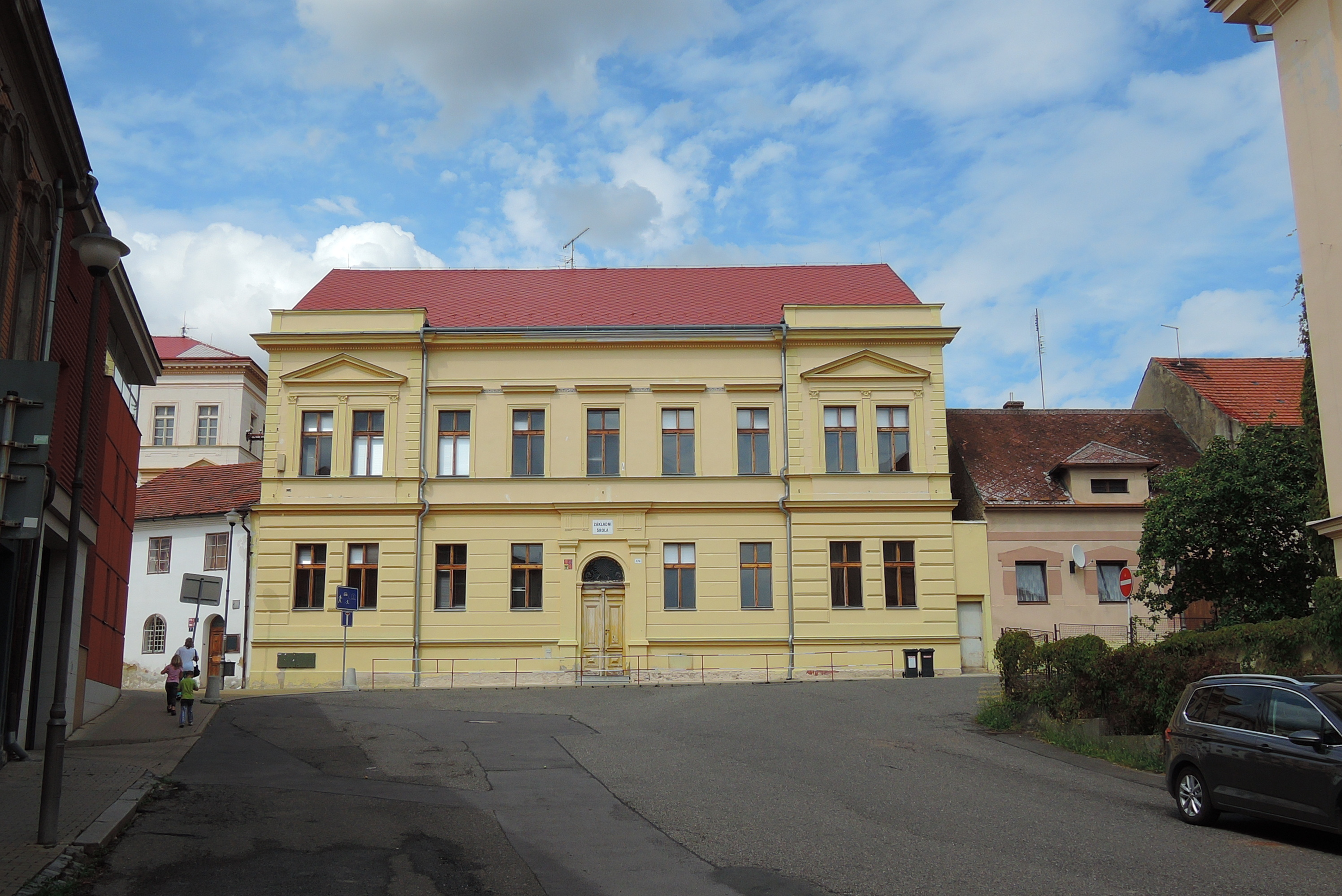 2. ZŠ Rakovník, Martinovského foto 2