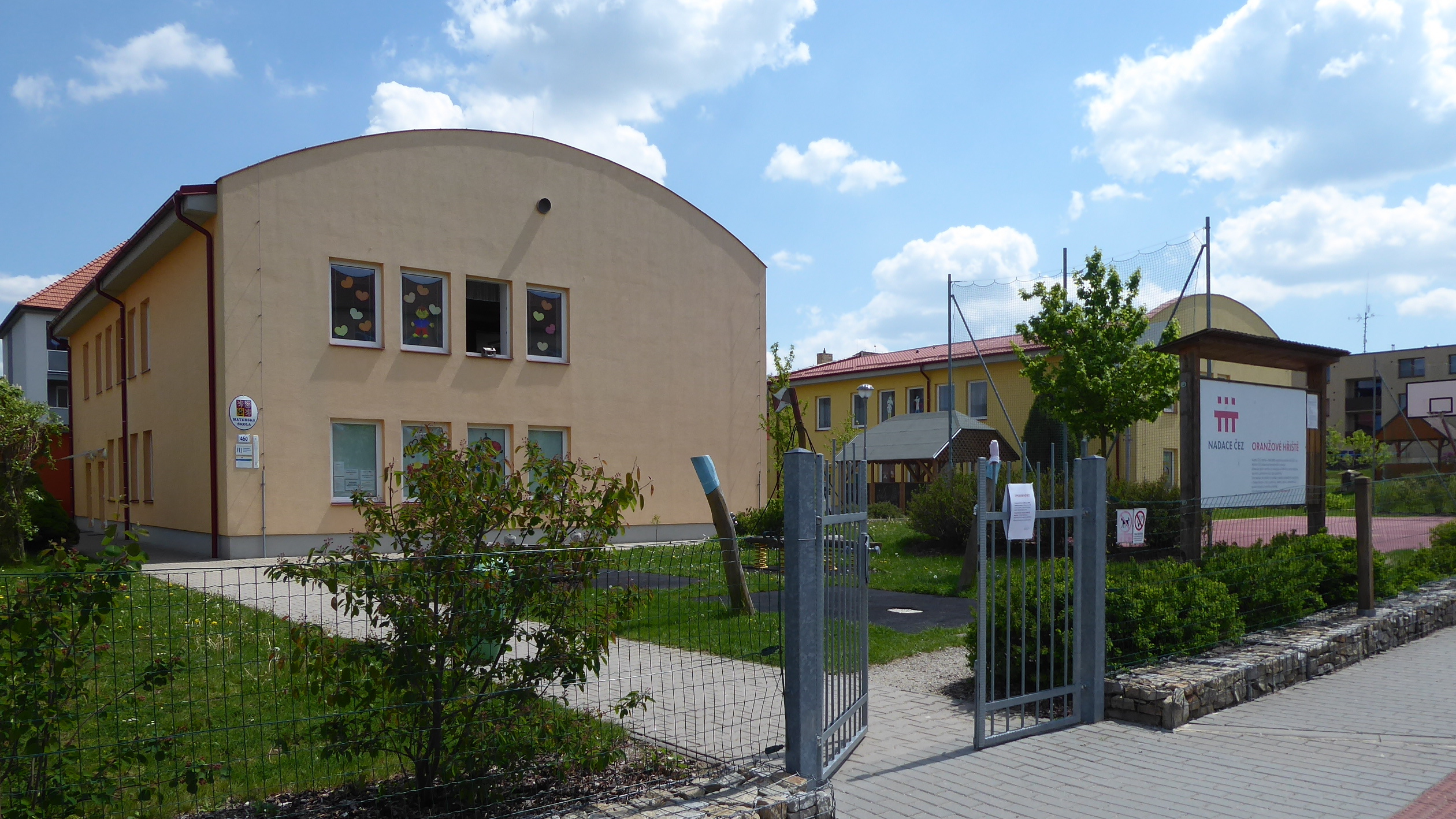 ZŠ a MŠ Batelov foto 2