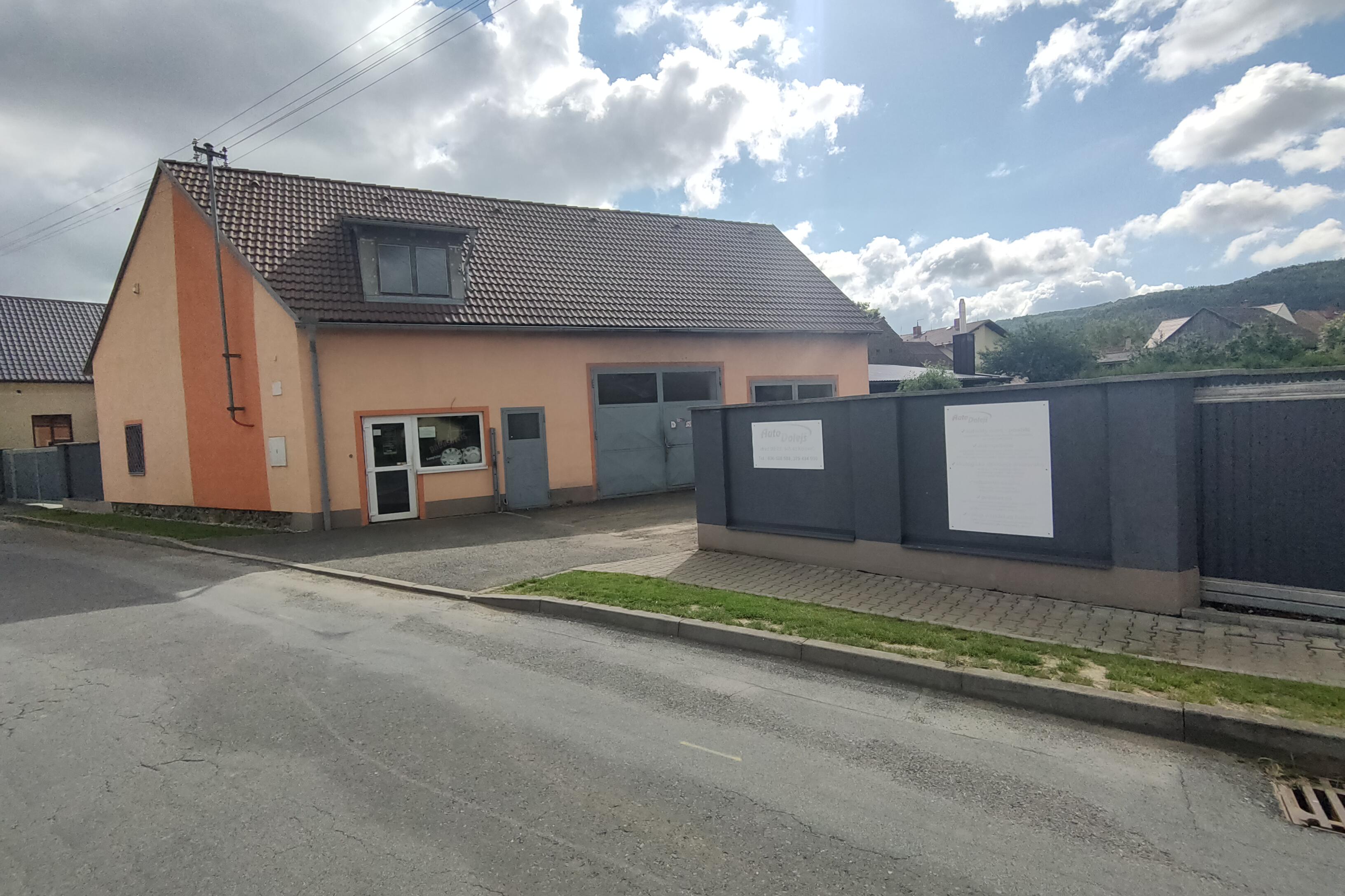 Auto Dolejš - autovrakoviště