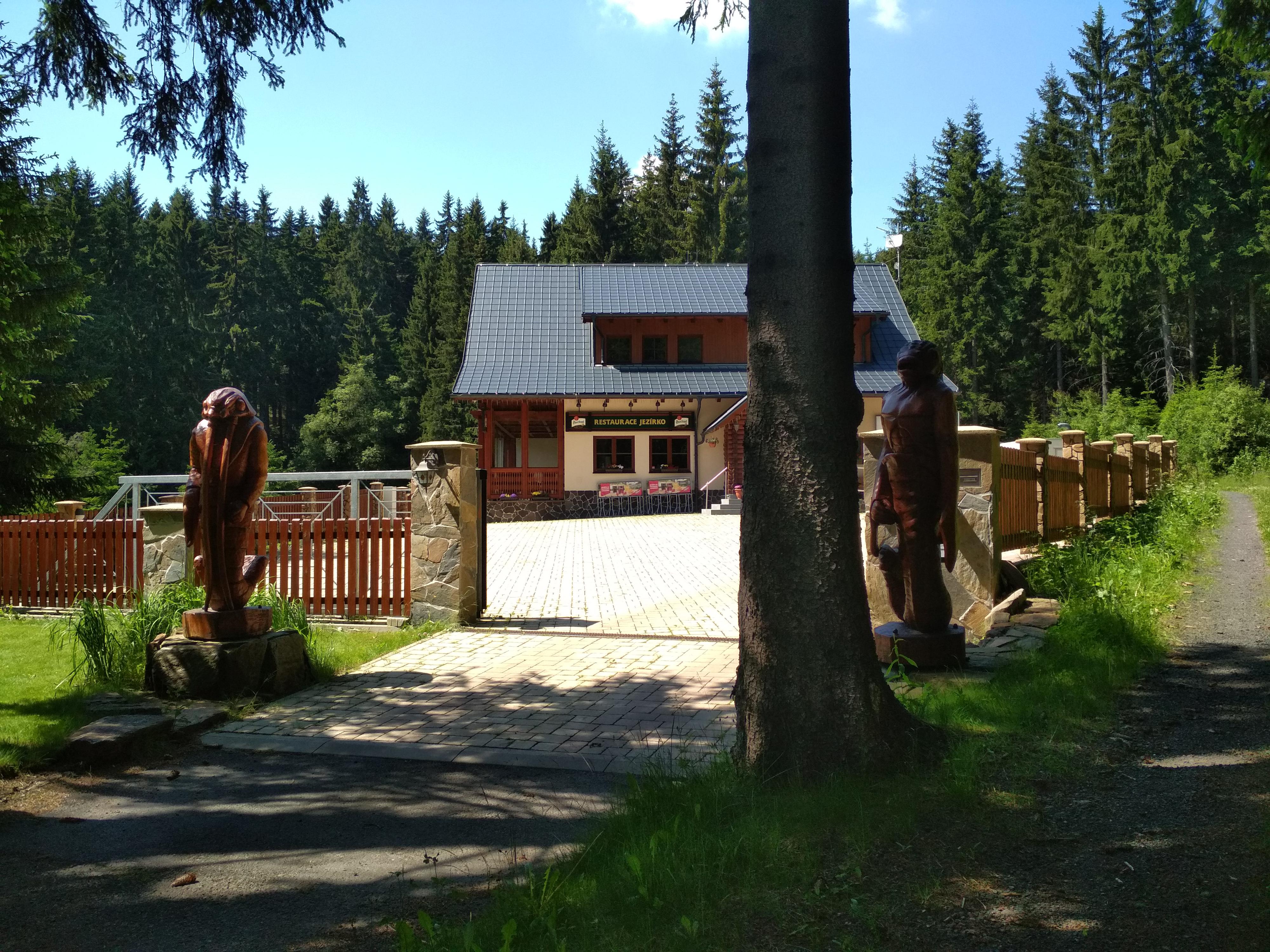 Lesní restaurant a penzion Jezírko Jáchymov foto 6