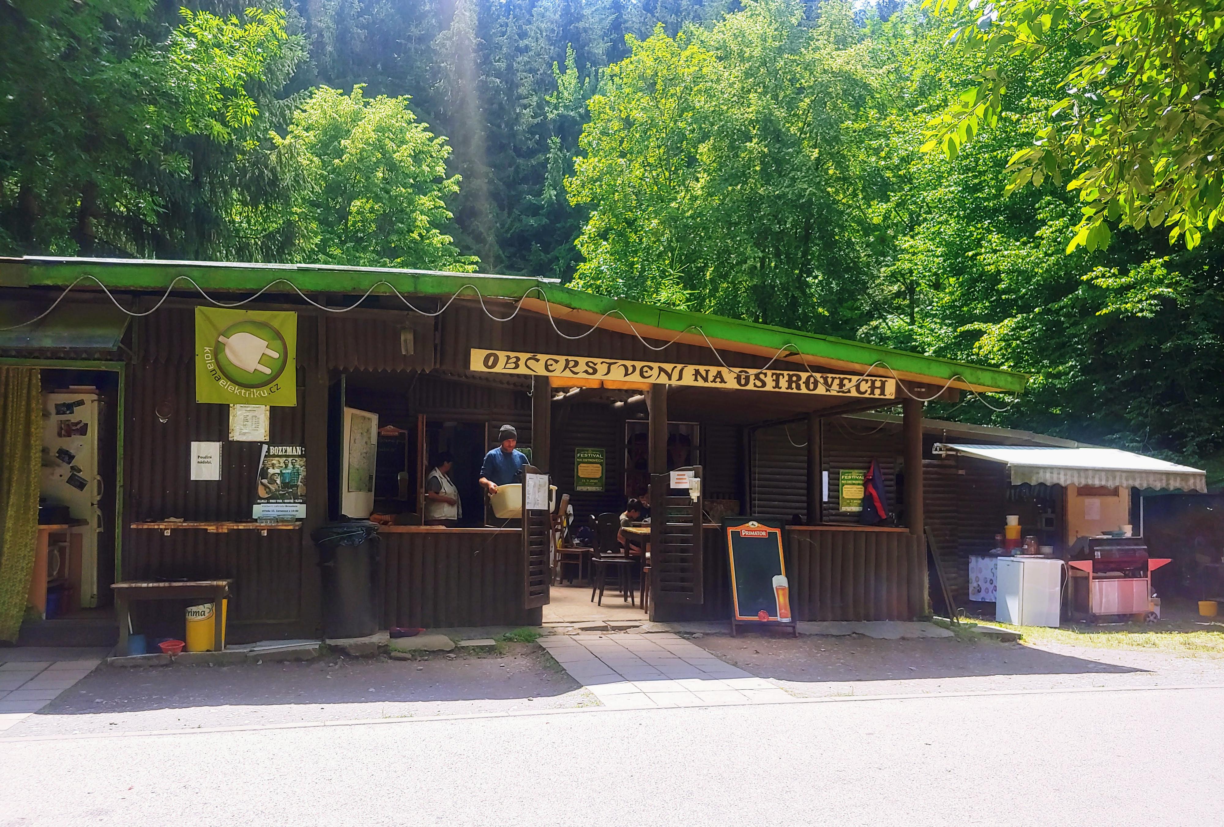 Občerstvení Na Ostrovech foto 5