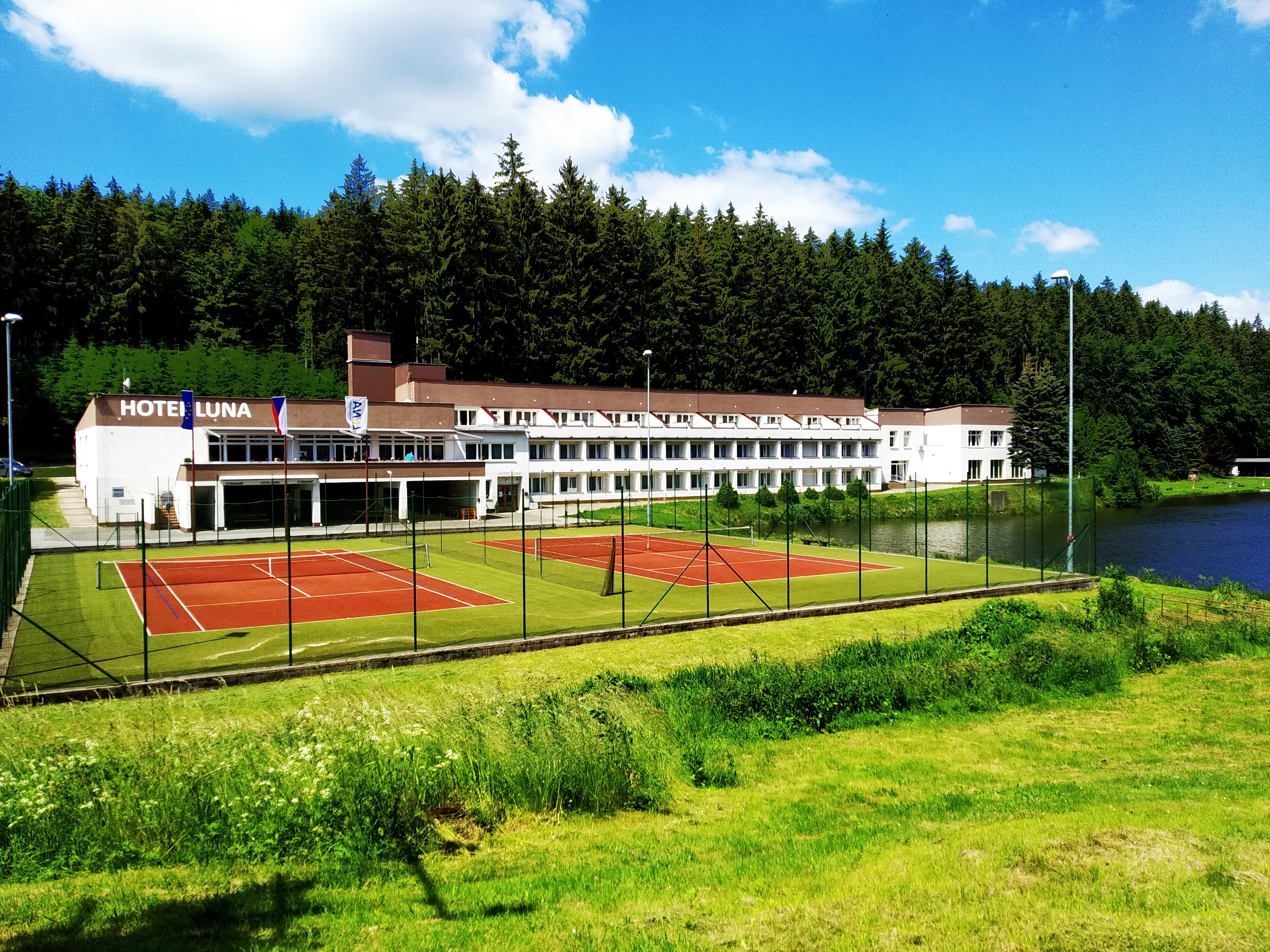 Sportoviště LUNA foto 4