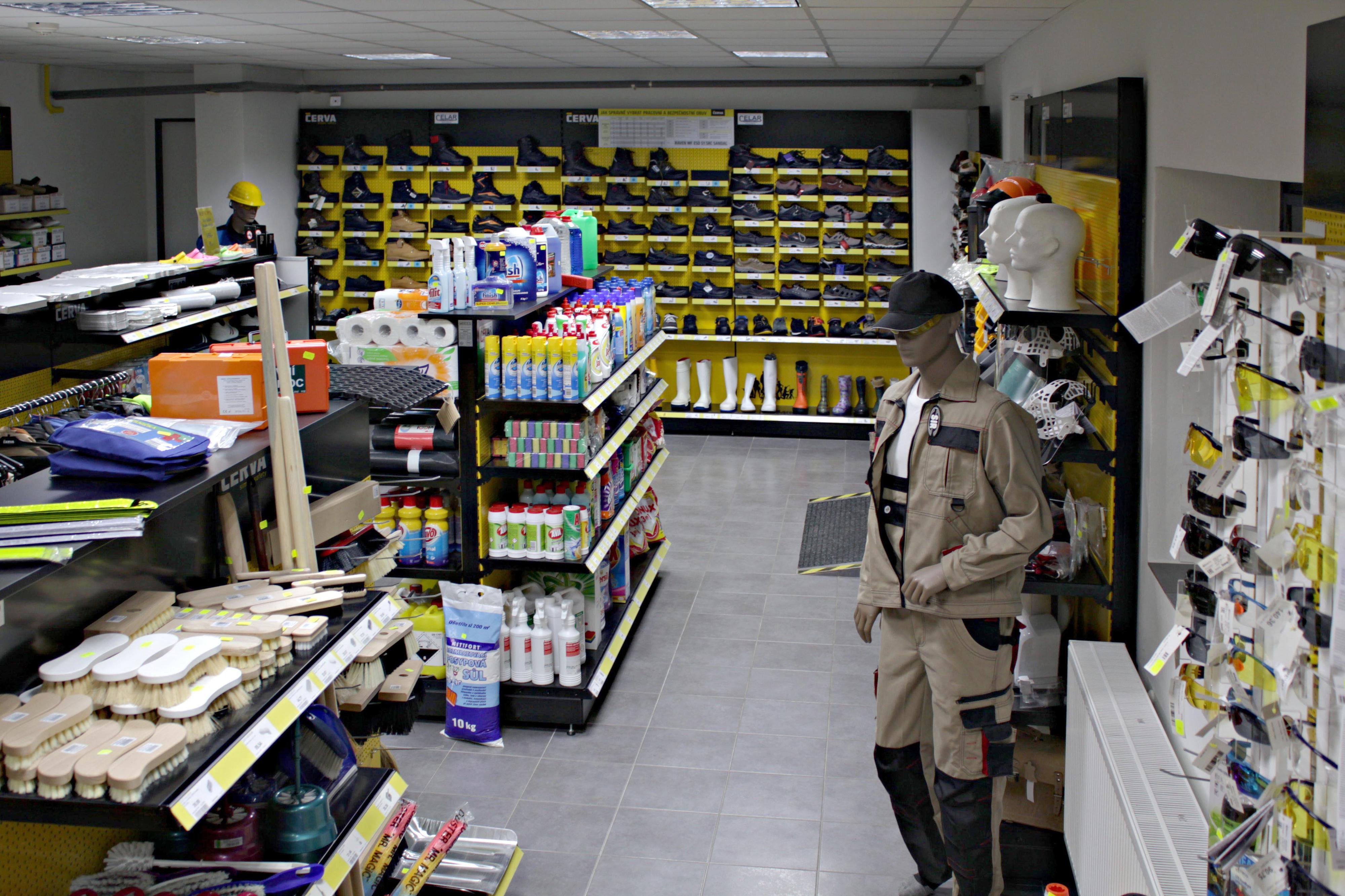 CELAR osobní ochranné pracovní prostředky foto 2