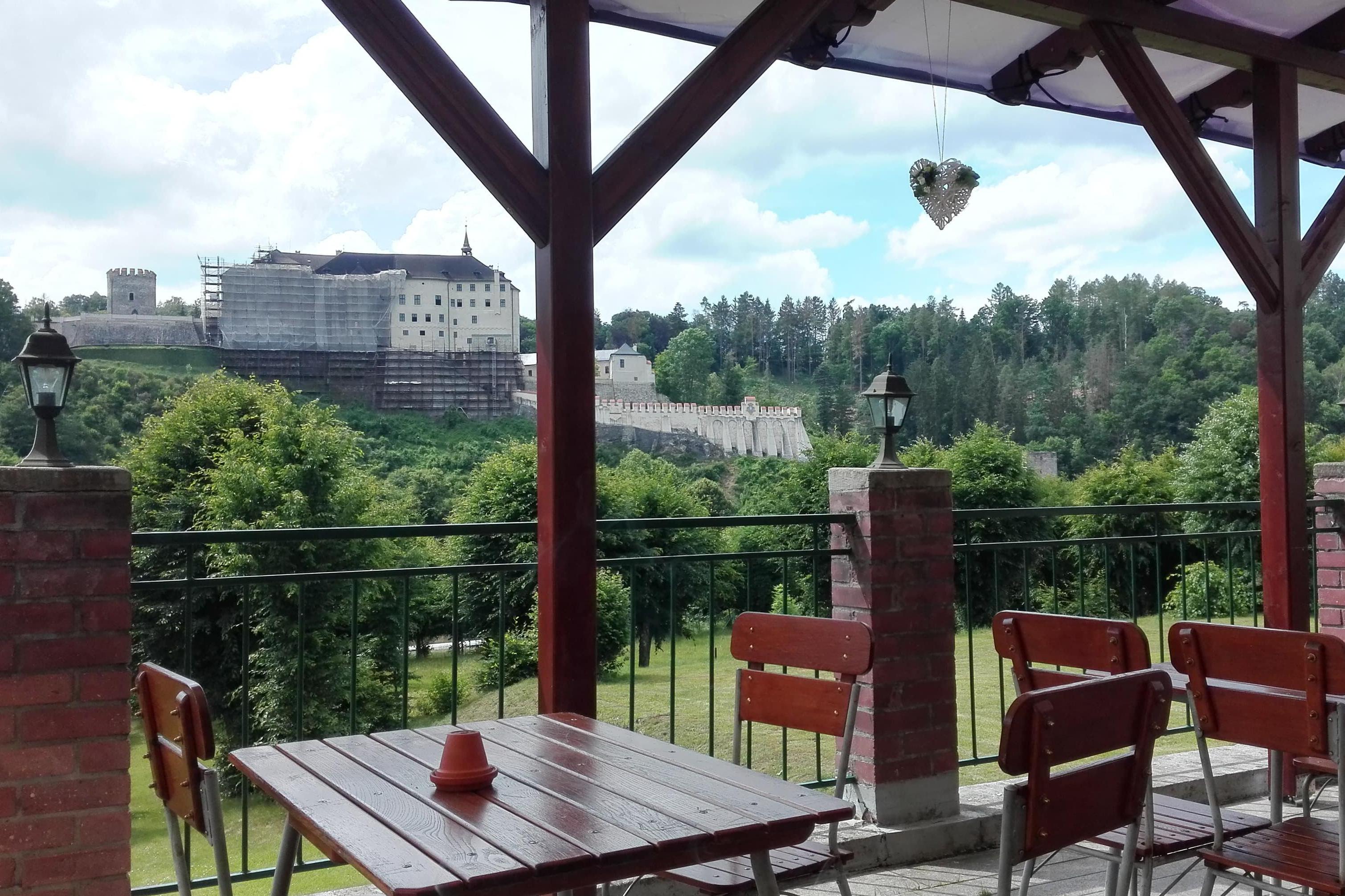 Restaurace Parkhotel Český Šternberk