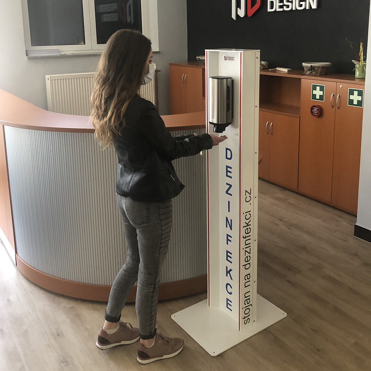 Stojany na dezinfekci - PROSTOR DESIGN foto 2